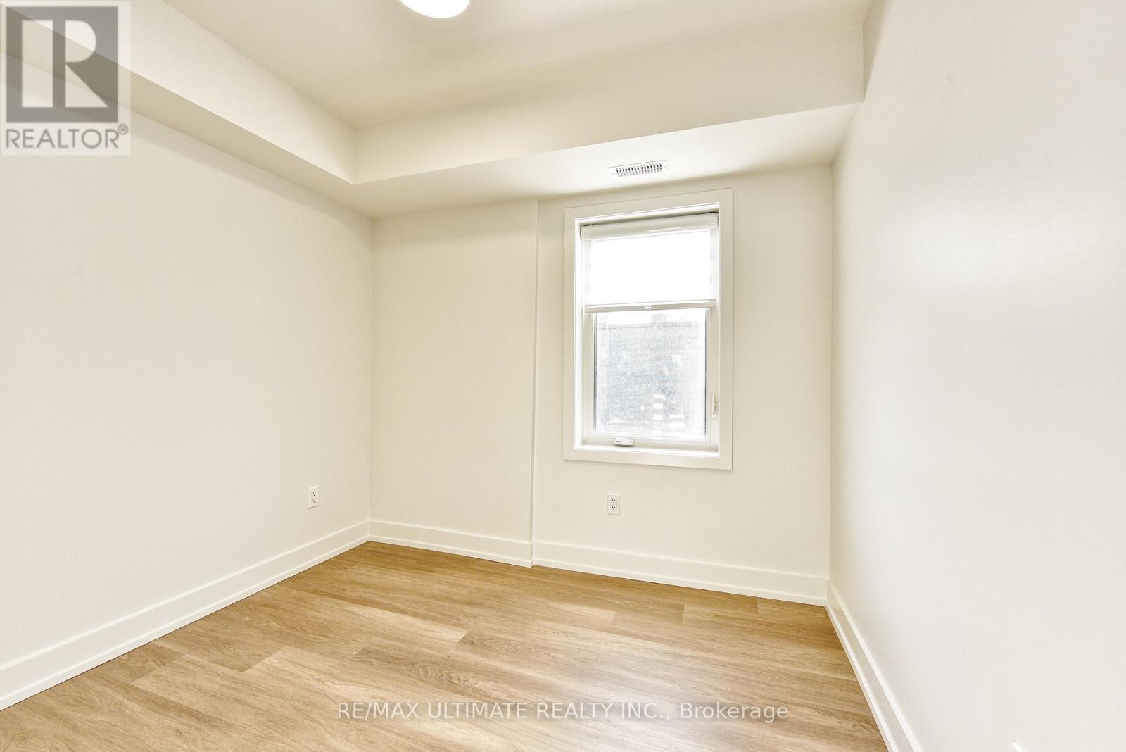 2nd Floor - 385 Mcroberts Avenue, Toronto, Ontario  M6E 4R1 - Photo 9 - W12649870