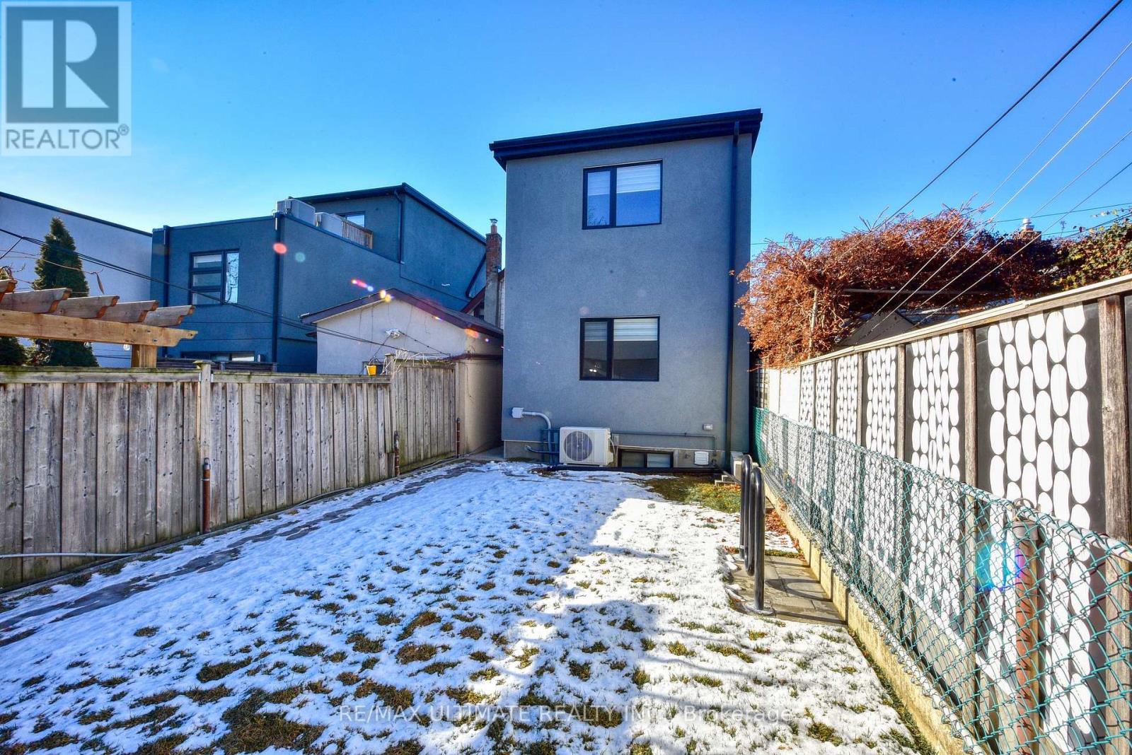Basement - 385 Mcroberts Avenue, Toronto, Ontario  M6E 4R1 - Photo 16 - W12649876
