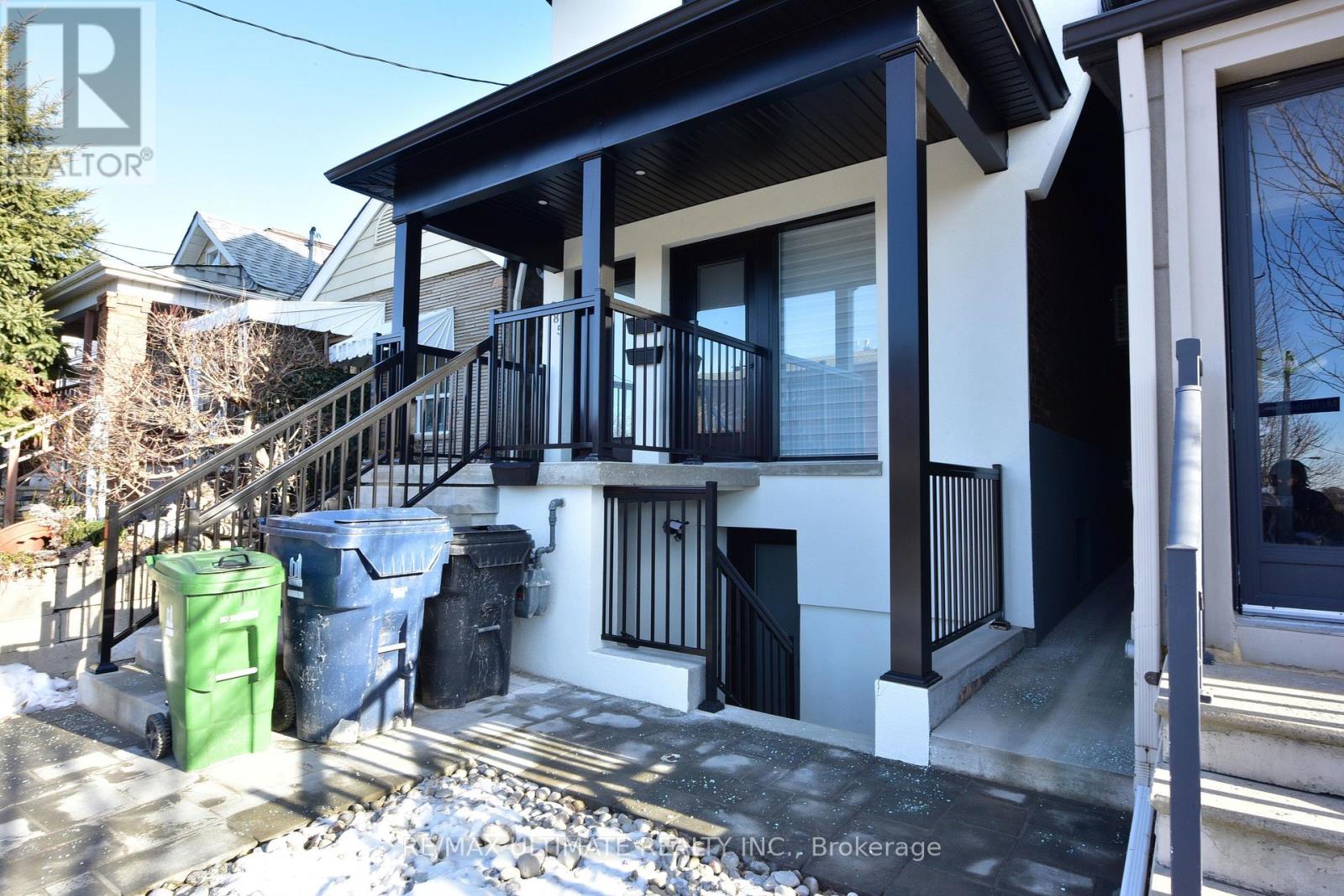 Basement - 385 Mcroberts Avenue, Toronto, Ontario  M6E 4R1 - Photo 2 - W12649876