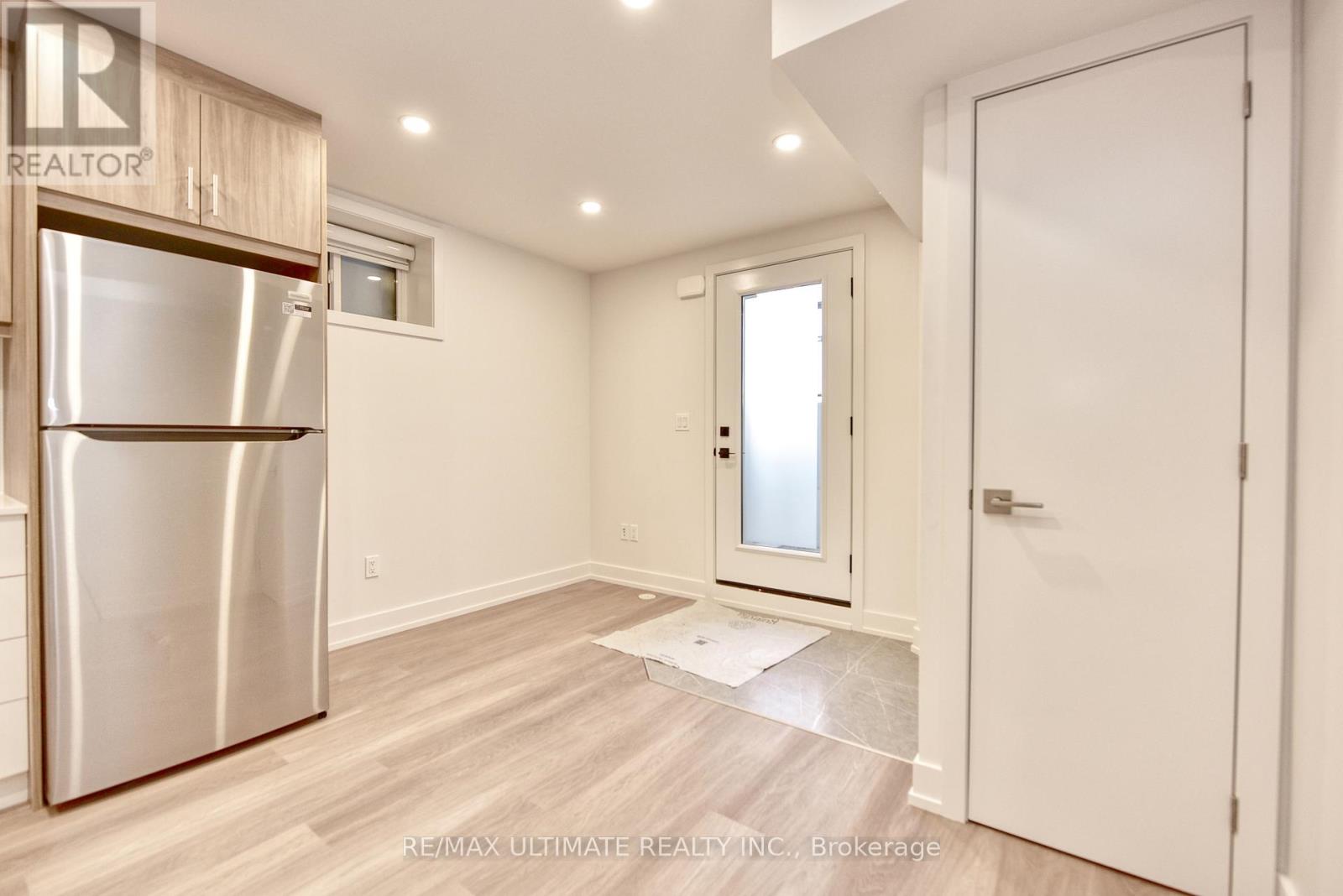 Basement - 385 Mcroberts Avenue, Toronto, Ontario  M6E 4R1 - Photo 7 - W12649876