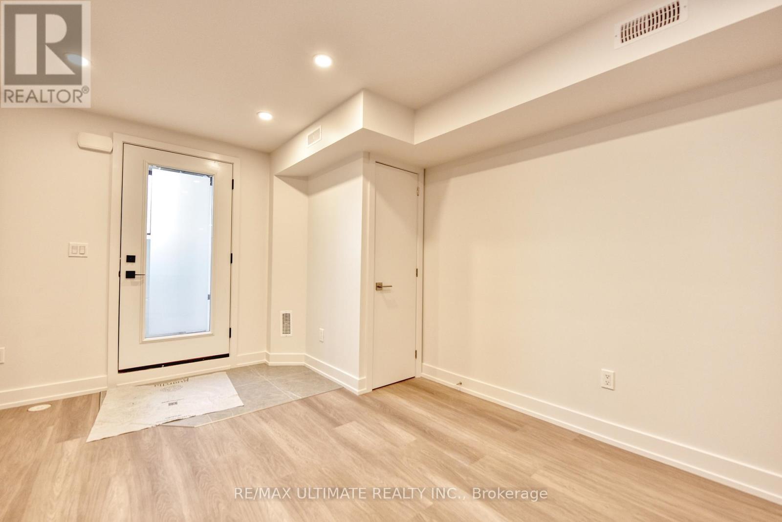 Basement - 385 Mcroberts Avenue, Toronto, Ontario  M6E 4R1 - Photo 8 - W12649876