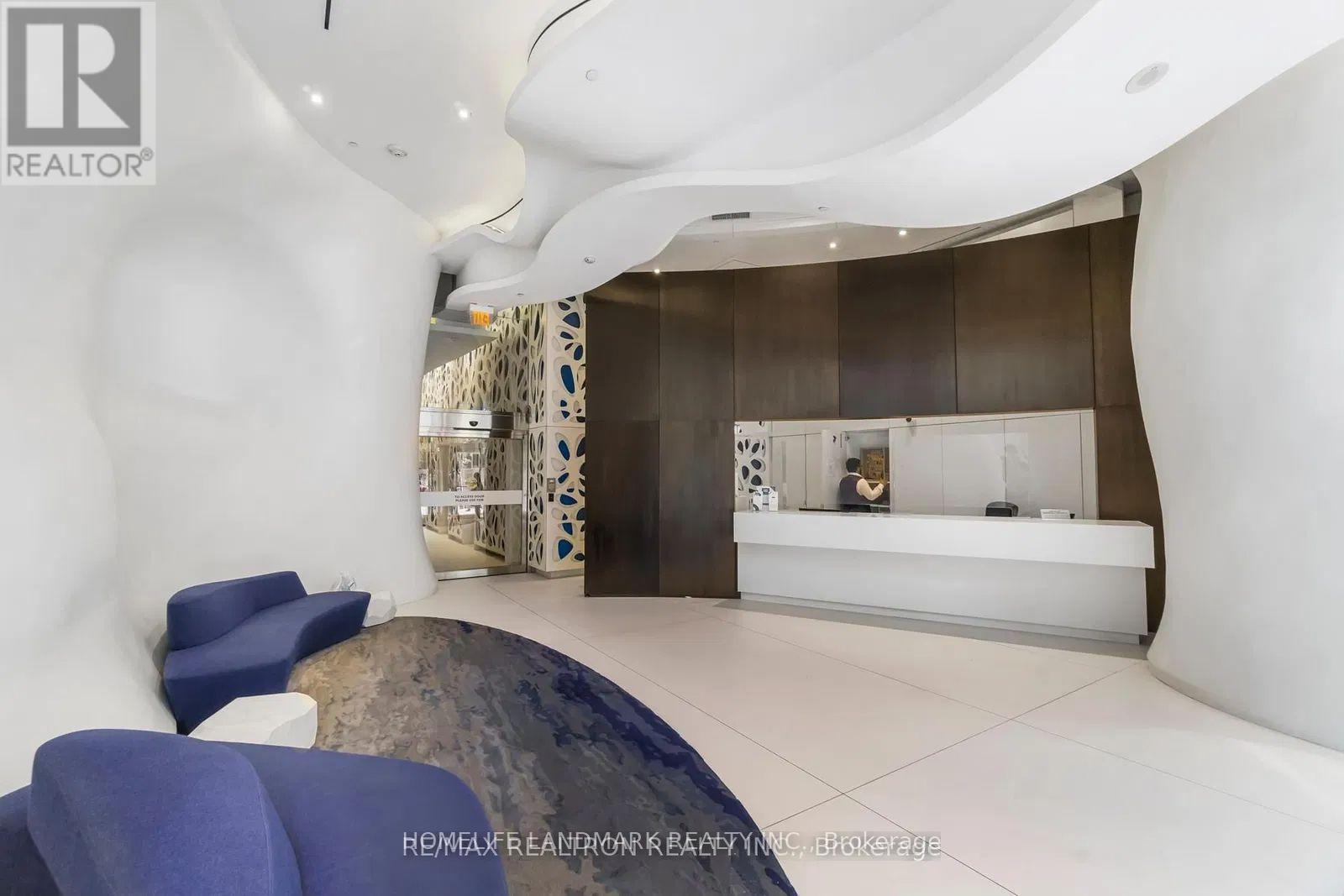 2101 - 1 Bloor Street E, Toronto, Ontario  M4W 1A9 - Photo 4 - C12649878