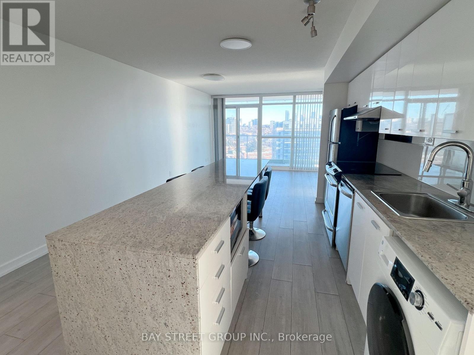 1111 - 33 Singer Court, Toronto, Ontario  M2K 0B4 - Photo 5 - C12569030