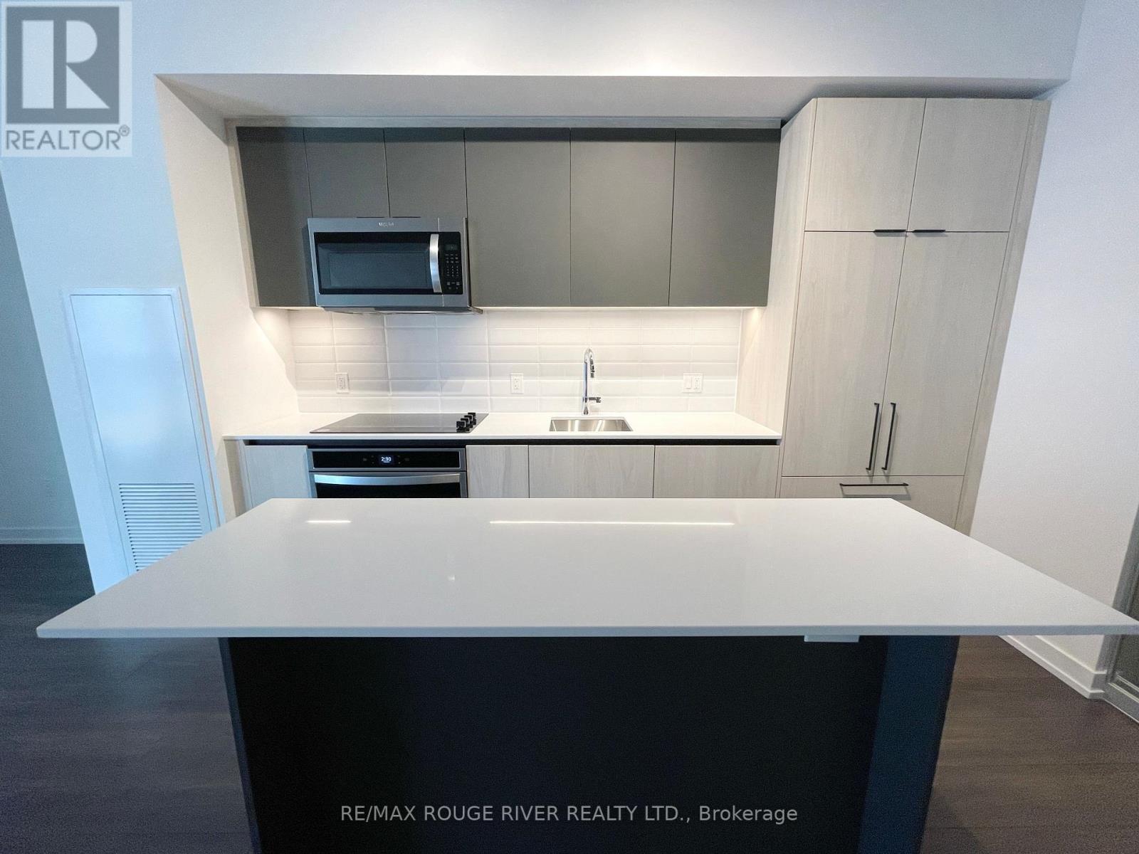 314 - 150 Logan Avenue, Toronto, Ontario  M4M 0E4 - Photo 2 - E12649884