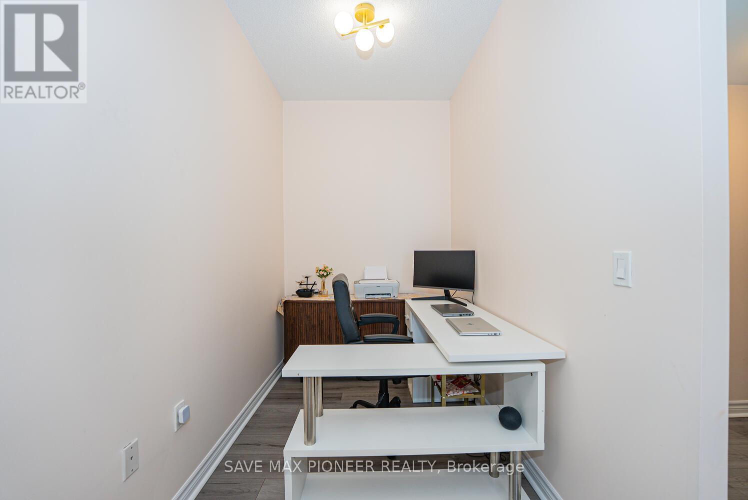 1606 - 349 Rathburn Road W, Mississauga, Ontario  L5B 0G9 - Photo 20 - W12649896