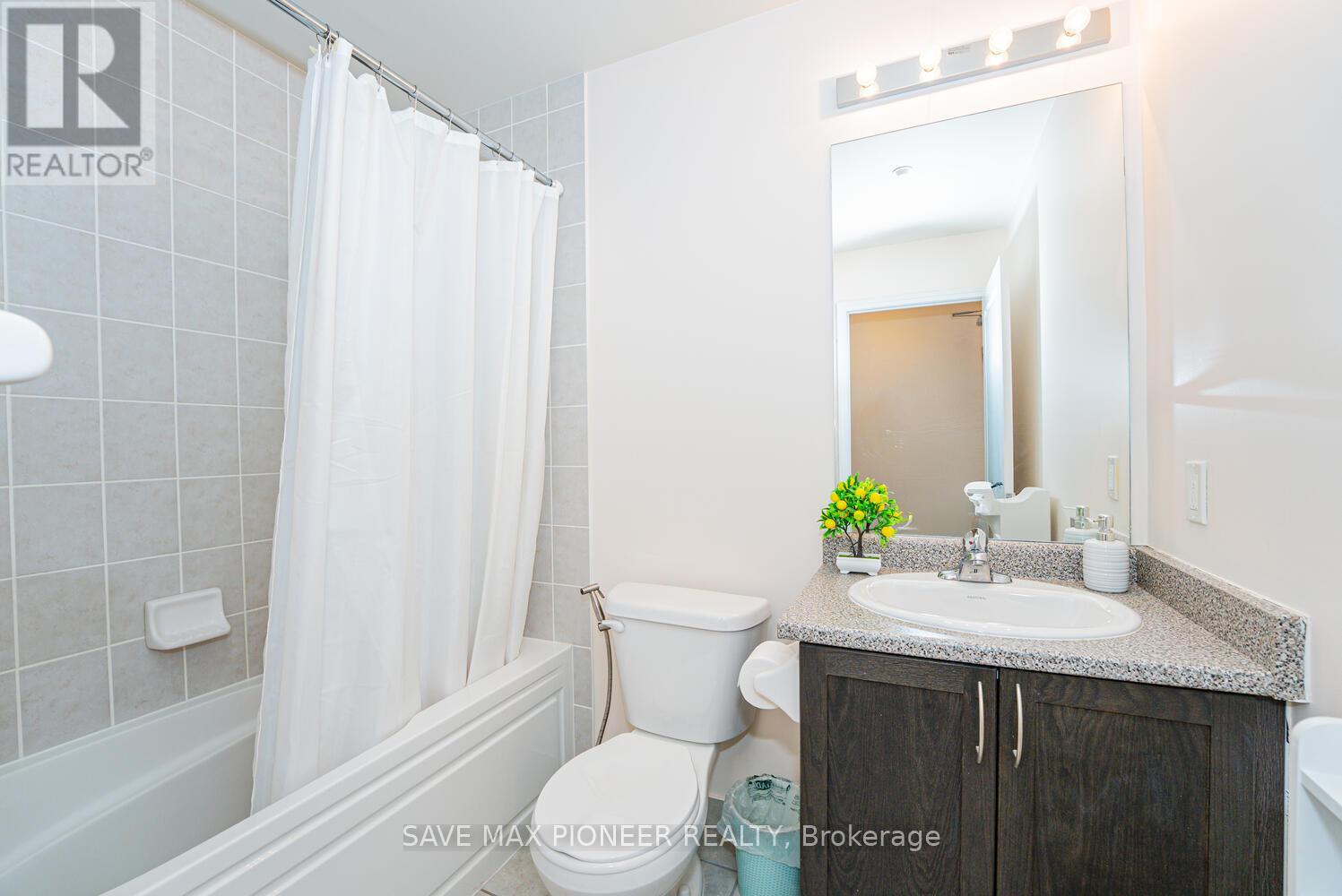 1606 - 349 Rathburn Road W, Mississauga, Ontario  L5B 0G9 - Photo 28 - W12649896