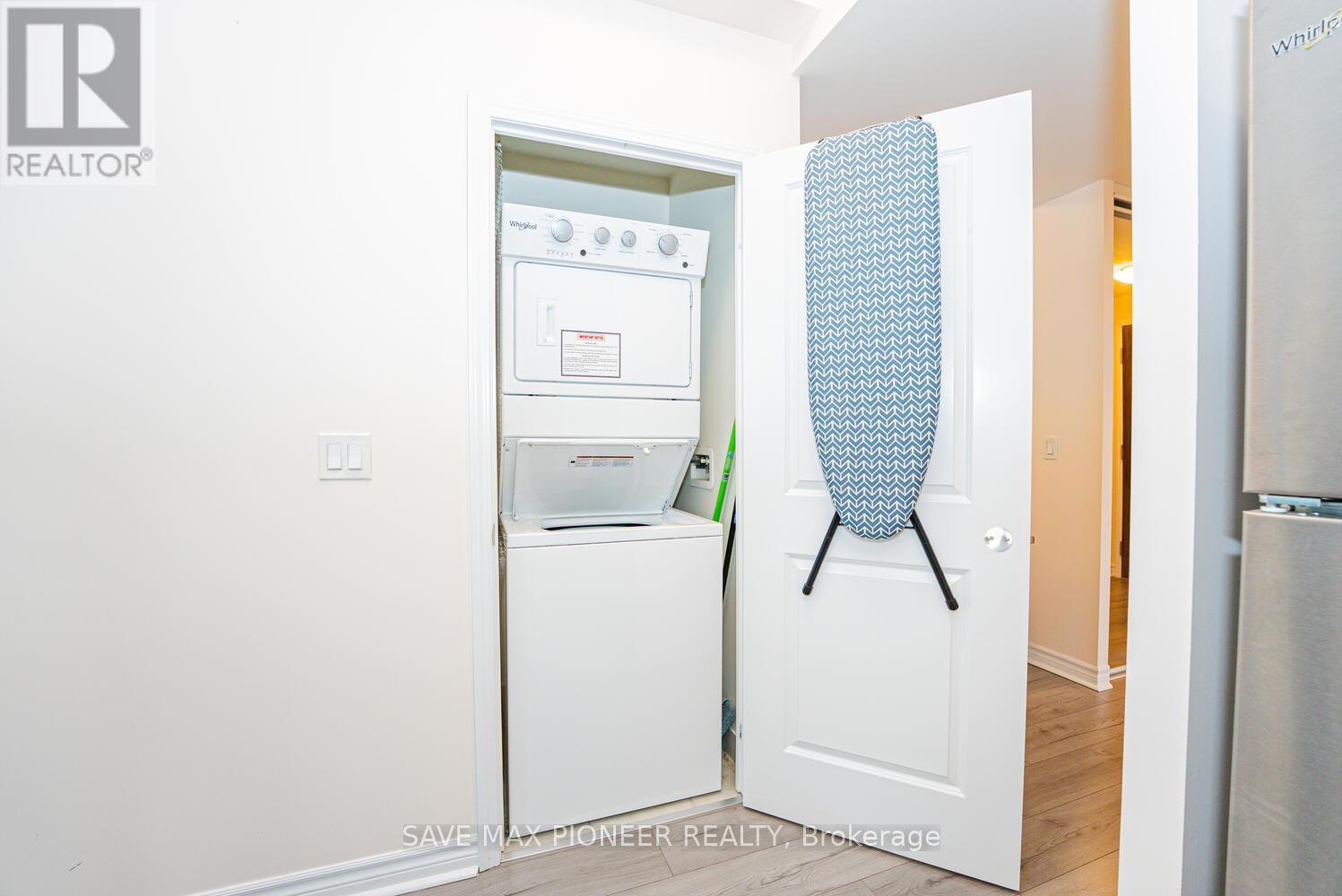 1606 - 349 Rathburn Road W, Mississauga, Ontario  L5B 0G9 - Photo 29 - W12649896