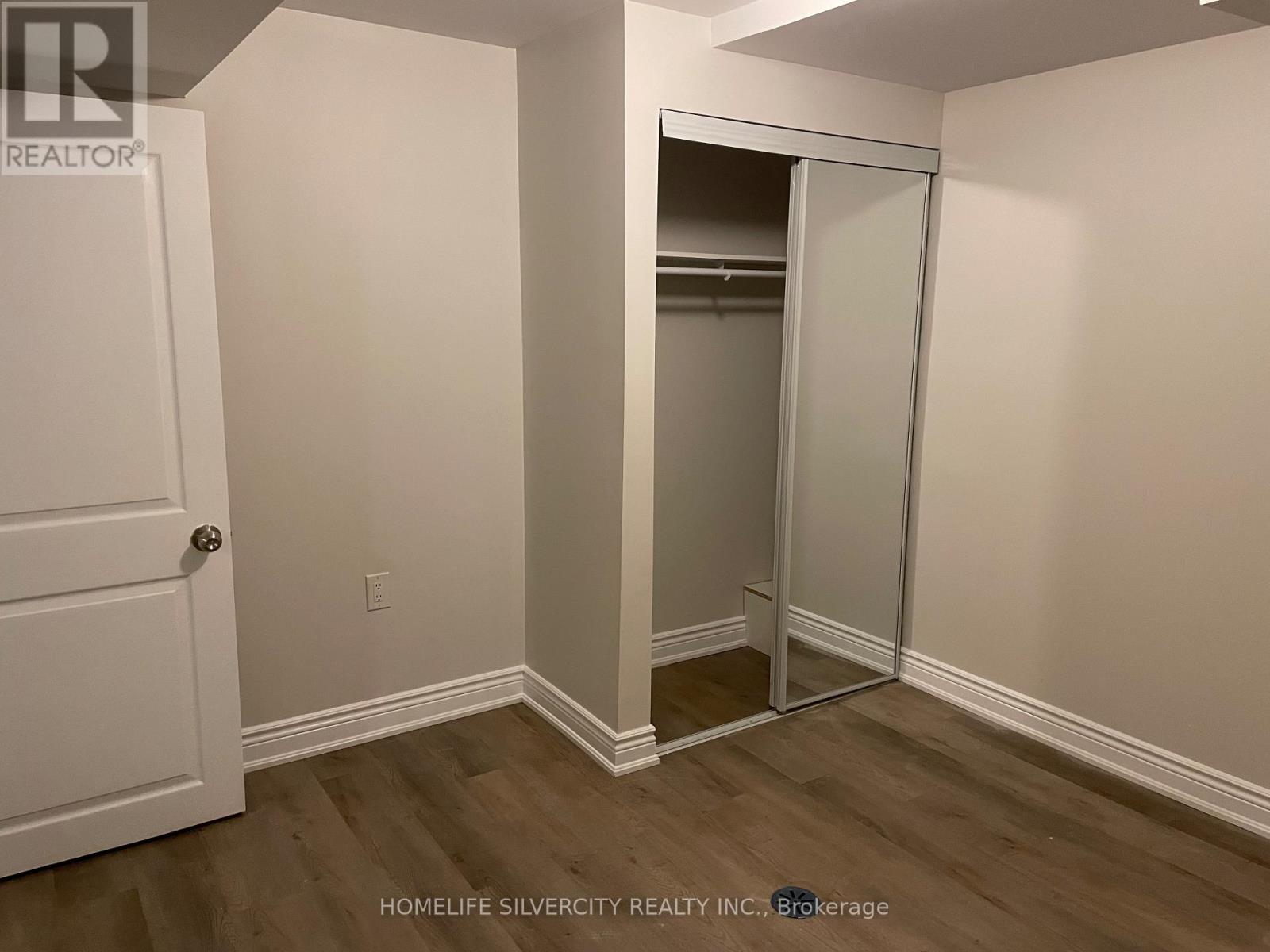 51 Morningmist Street, Brampton, Ontario  L6R 2A6 - Photo 19 - W12629686