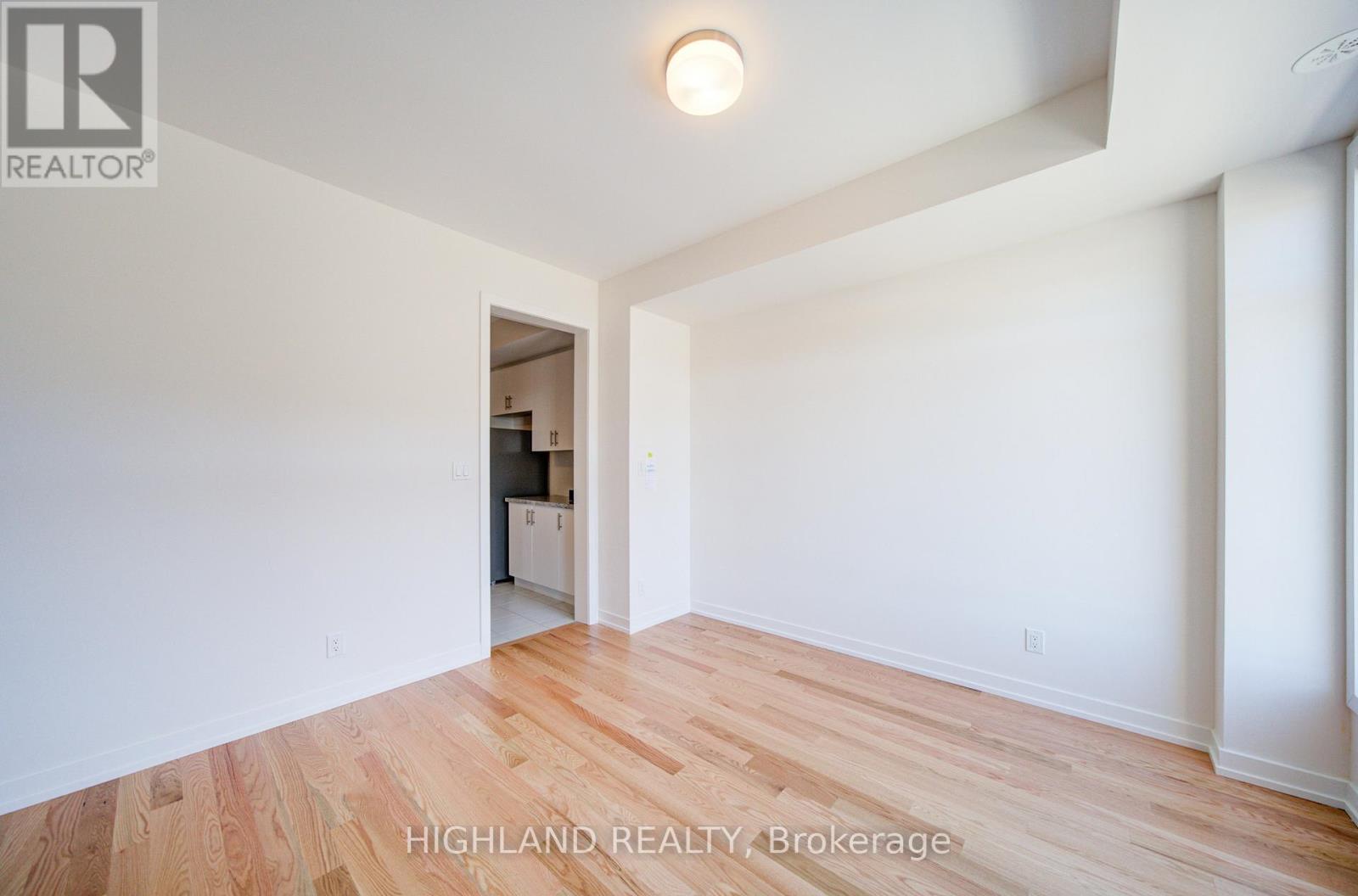 1126 Wheat Boom Drive, Oakville, Ontario  L6H 7W4 - Photo 20 - W12640032