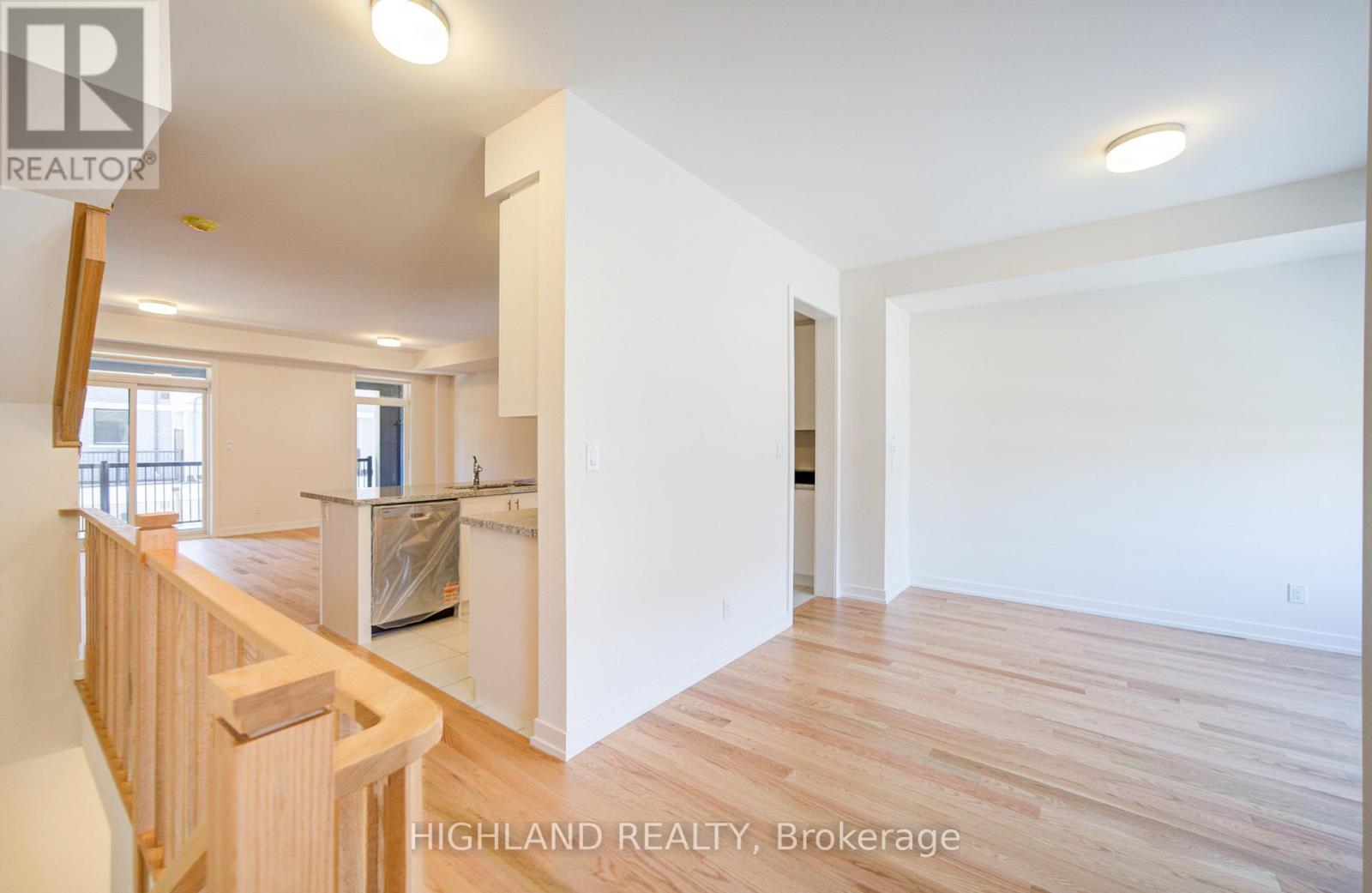 1126 Wheat Boom Drive, Oakville, Ontario  L6H 7W4 - Photo 14 - W12640032