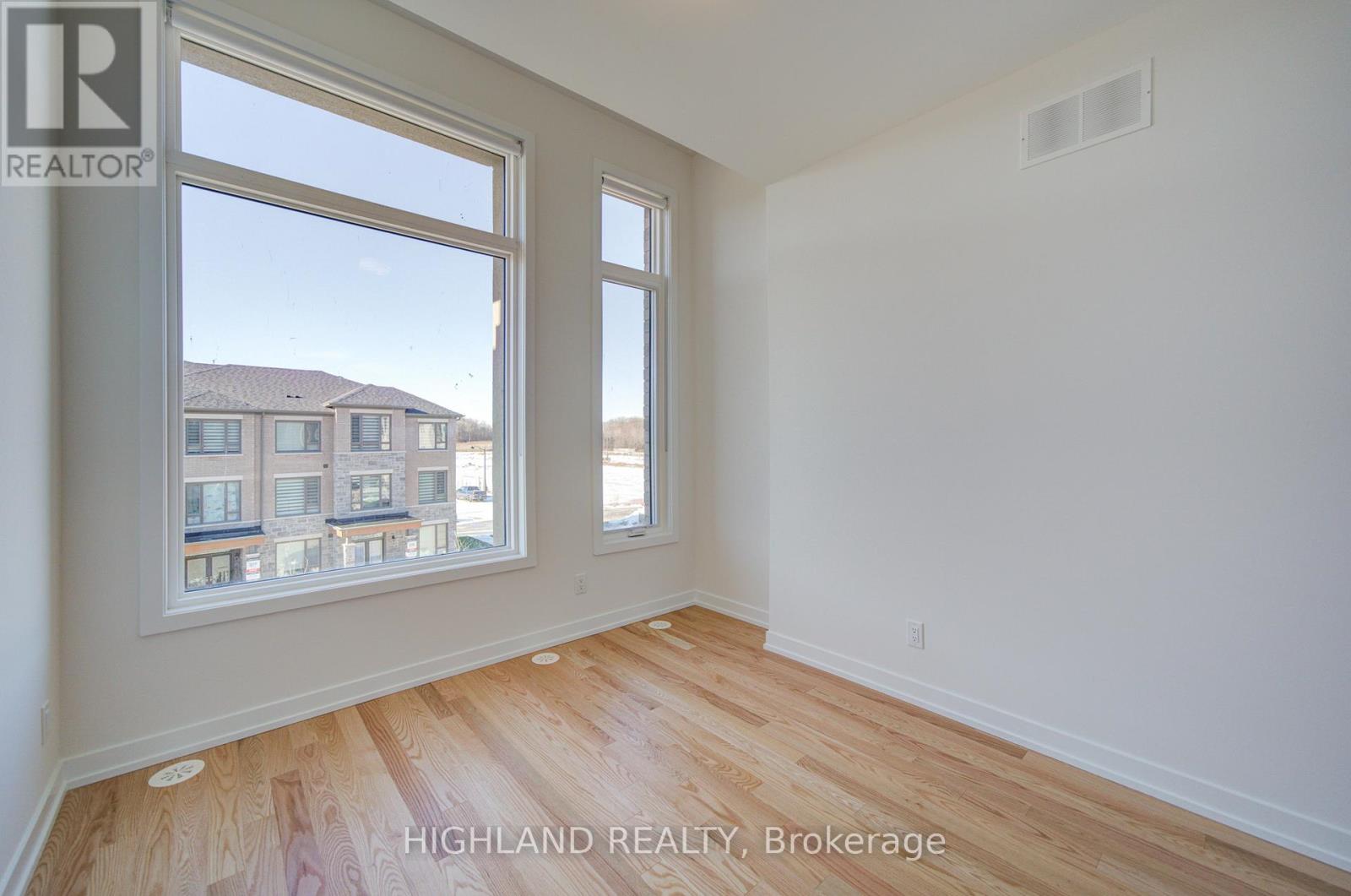 1126 Wheat Boom Drive, Oakville, Ontario  L6H 7W4 - Photo 38 - W12640032