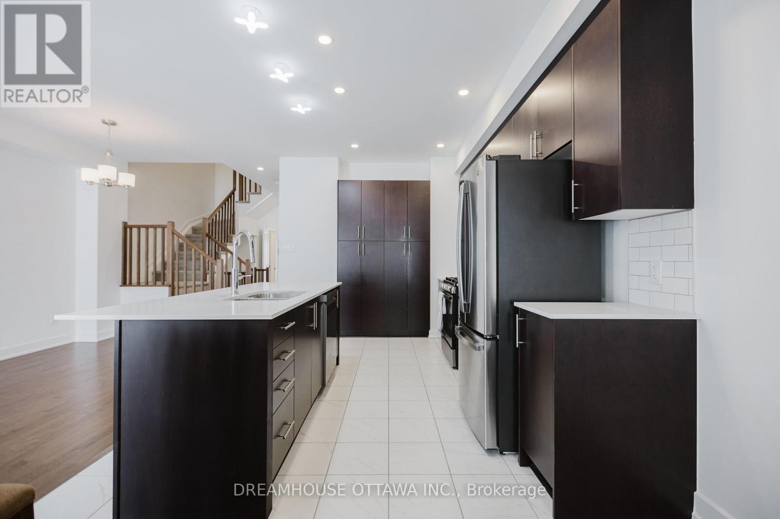 257 Finsbury Avenue, Ottawa, Ontario  K2S 2Y2 - Photo 17 - X12649904