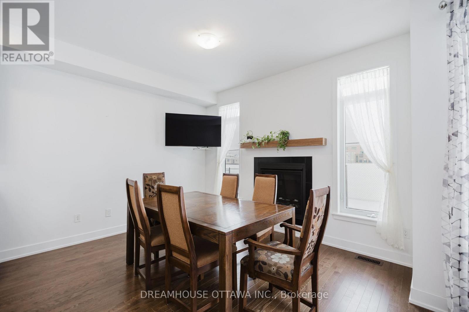 257 Finsbury Avenue, Ottawa, Ontario  K2S 2Y2 - Photo 19 - X12649904