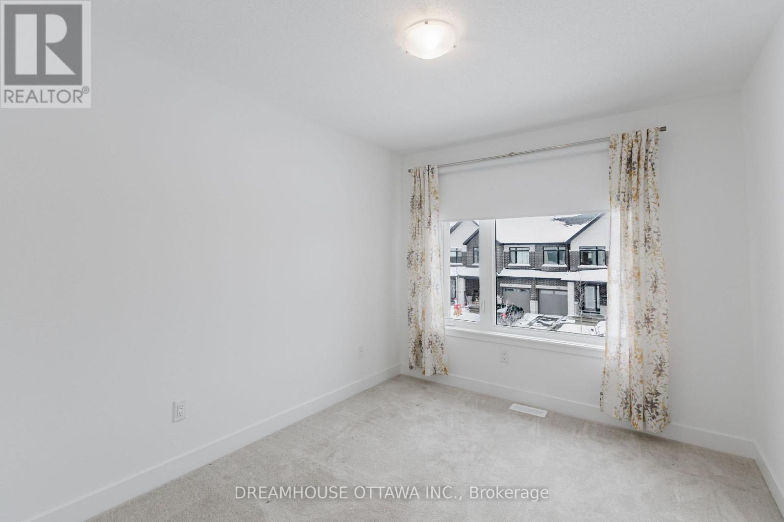 257 Finsbury Avenue, Ottawa, Ontario  K2S 2Y2 - Photo 29 - X12649904