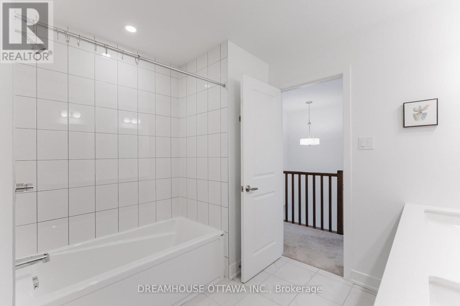 257 Finsbury Avenue, Ottawa, Ontario  K2S 2Y2 - Photo 32 - X12649904