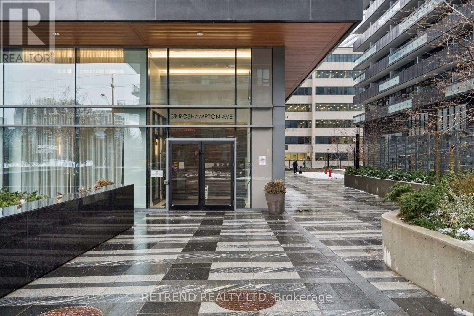 2502 - 39 Roehampton Avenue, Toronto, Ontario  M4P 0G1 - Photo 3 - C12649906