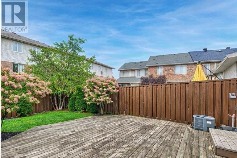 2439 Springforest Drive, Oakville, Ontario  L6M 0A1 - Photo 21 - W12649902