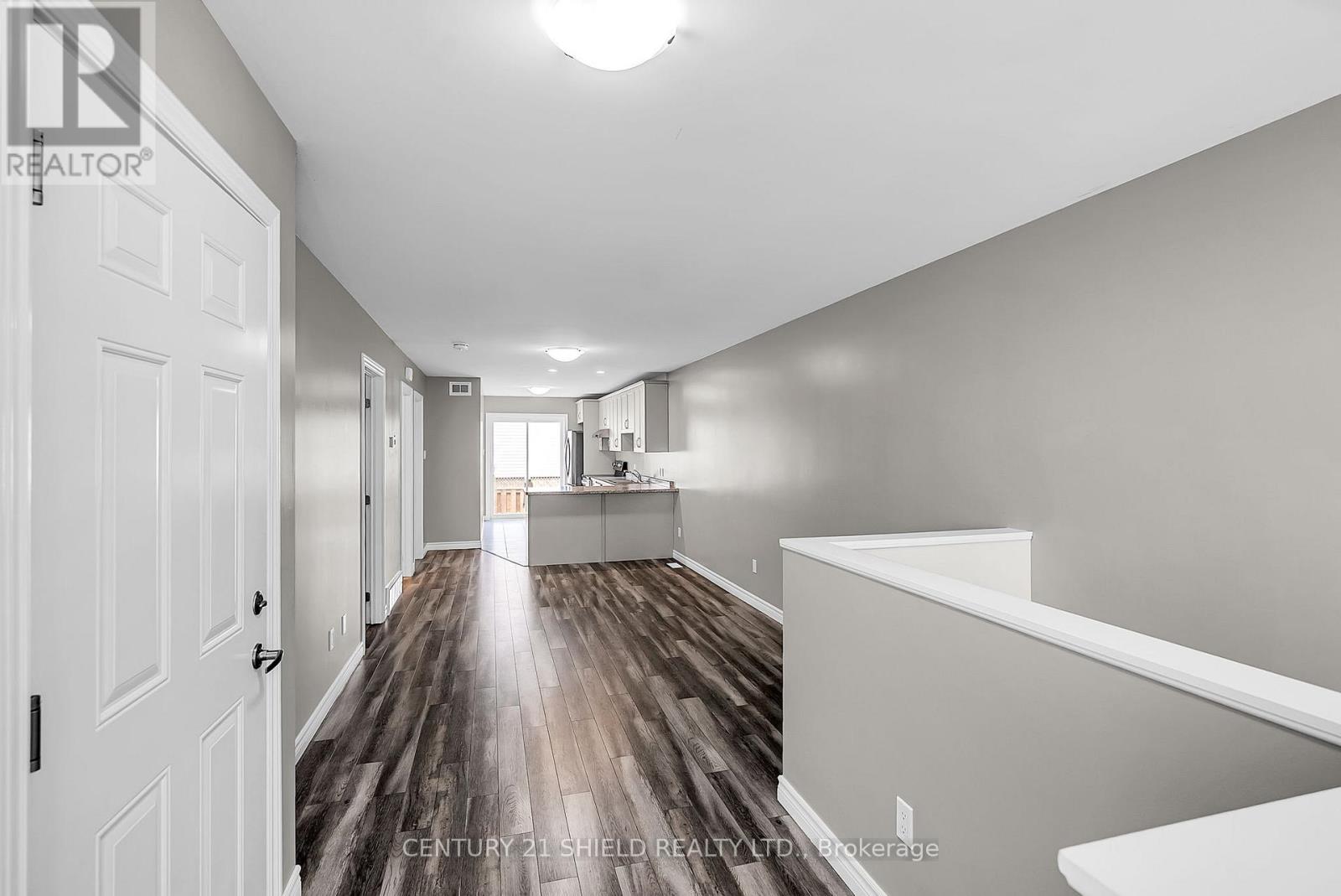 215 Third Street W, Cornwall, Ontario  K6J 0B6 - Photo 3 - X12649910