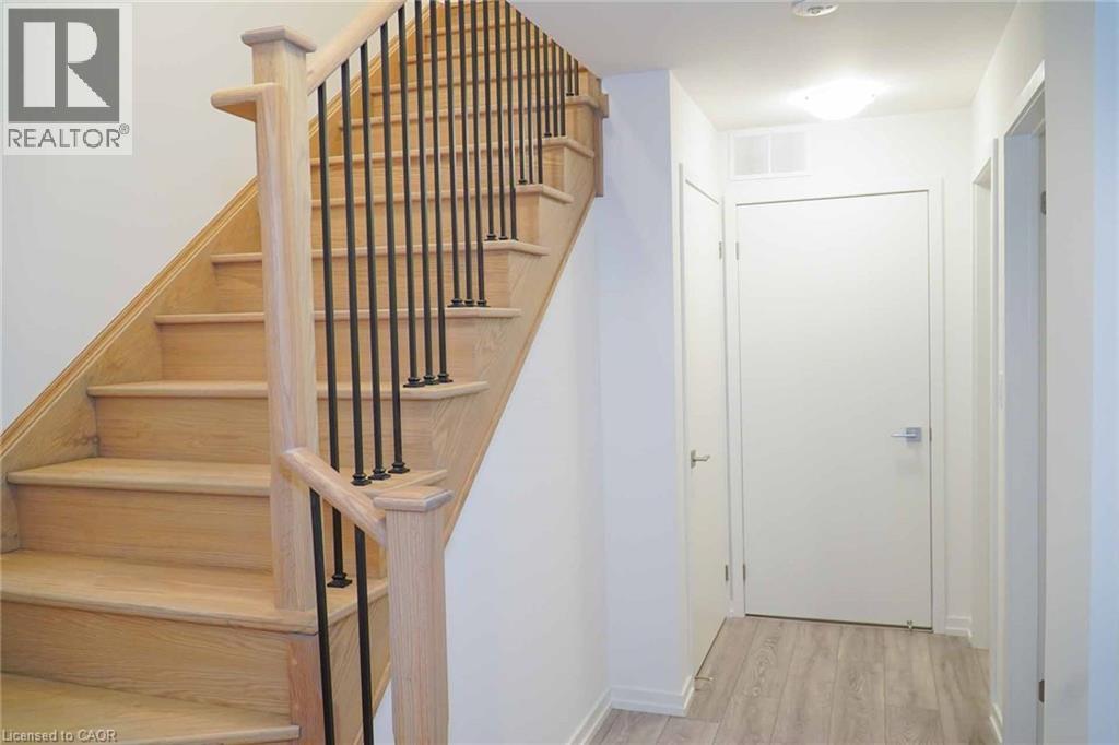 14 Lytham Green Circle Unit# 24, Newmarket, Ontario  L3Y 0H3 - Photo 20 - 40795012