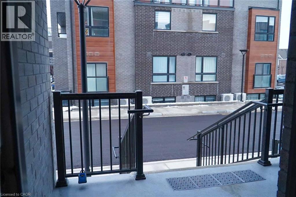 14 Lytham Green Circle Unit# 24, Newmarket, Ontario  L3Y 0H3 - Photo 6 - 40795012