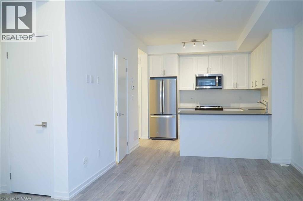 14 Lytham Green Circle Unit# 24, Newmarket, Ontario  L3Y 0H3 - Photo 8 - 40795012