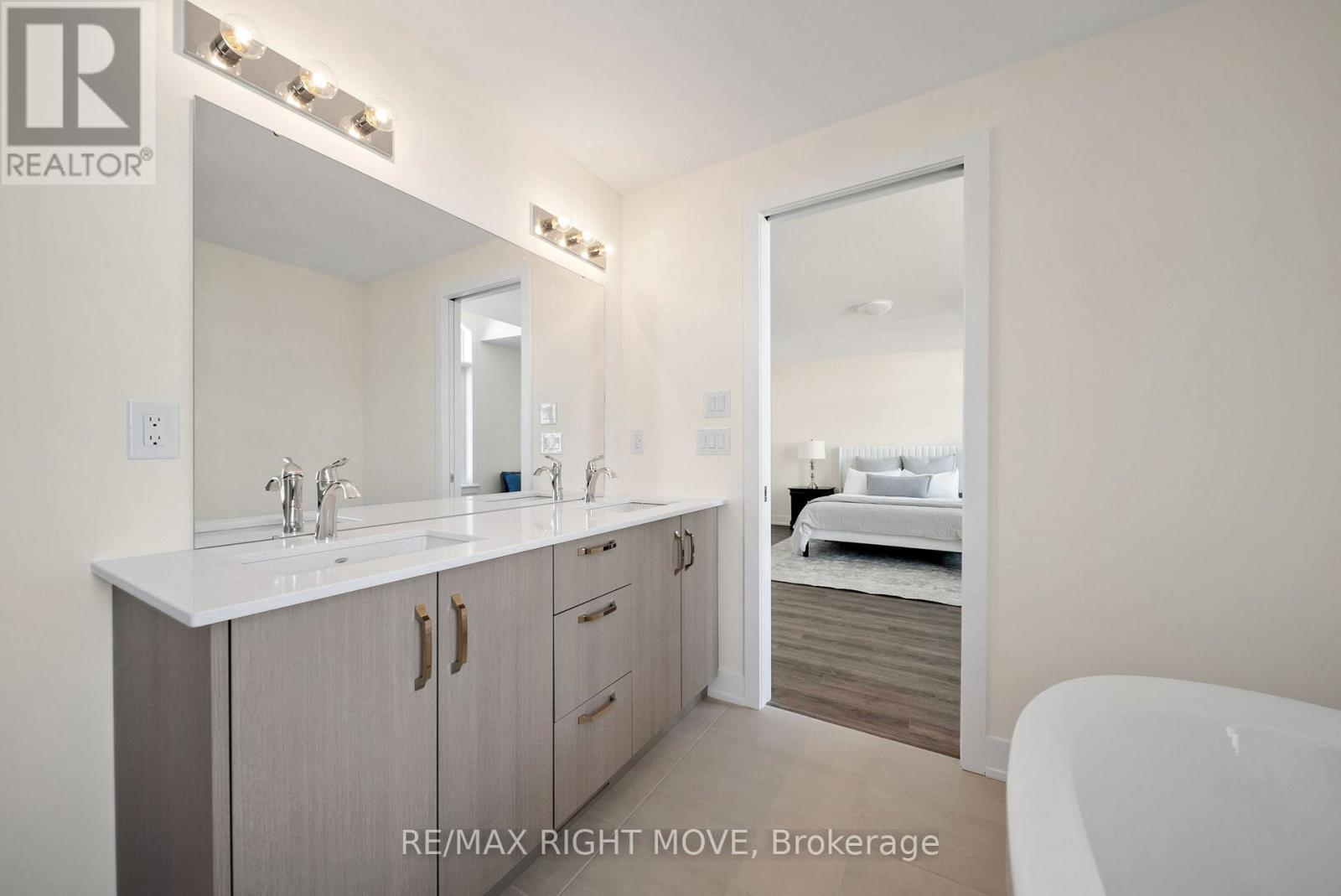 3194 Orion Boulevard, Orillia, Ontario  L3V 8M6 - Photo 30 - S12362592