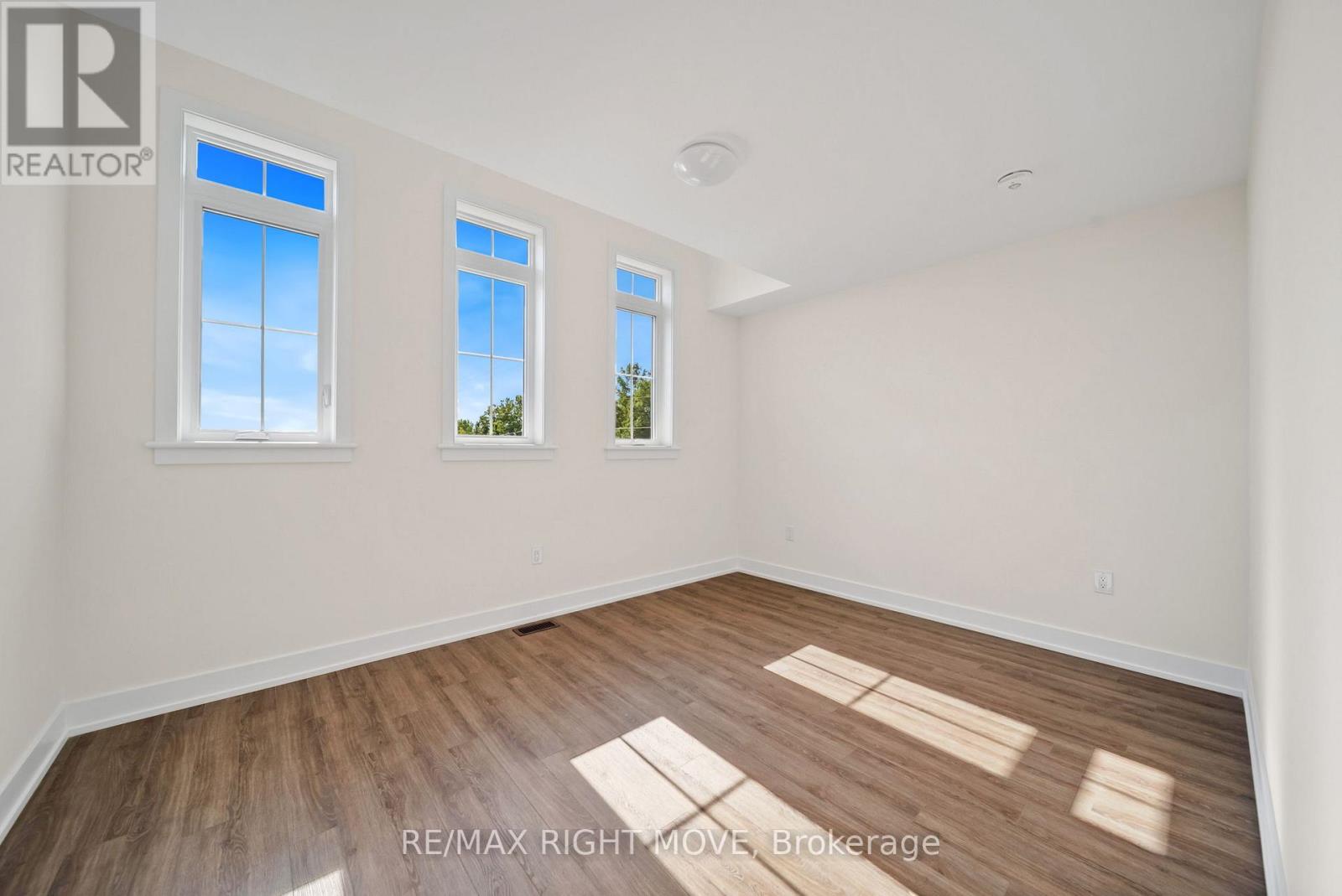 3194 Orion Boulevard, Orillia, Ontario  L3V 8M6 - Photo 36 - S12362592