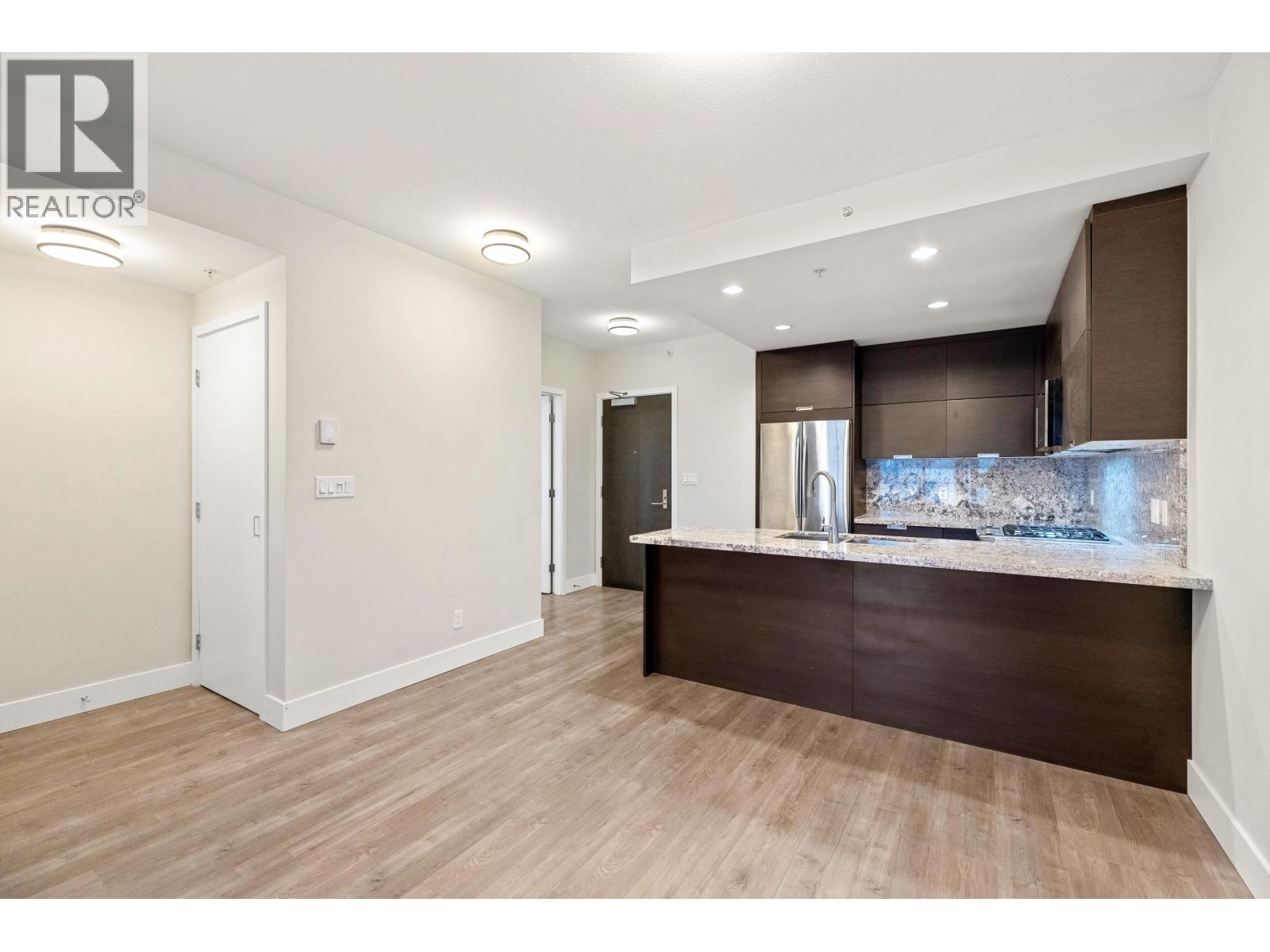 602 2077 Rosser Avenue, Burnaby, British Columbia  V5C 0G6 - Photo 10 - R3074870