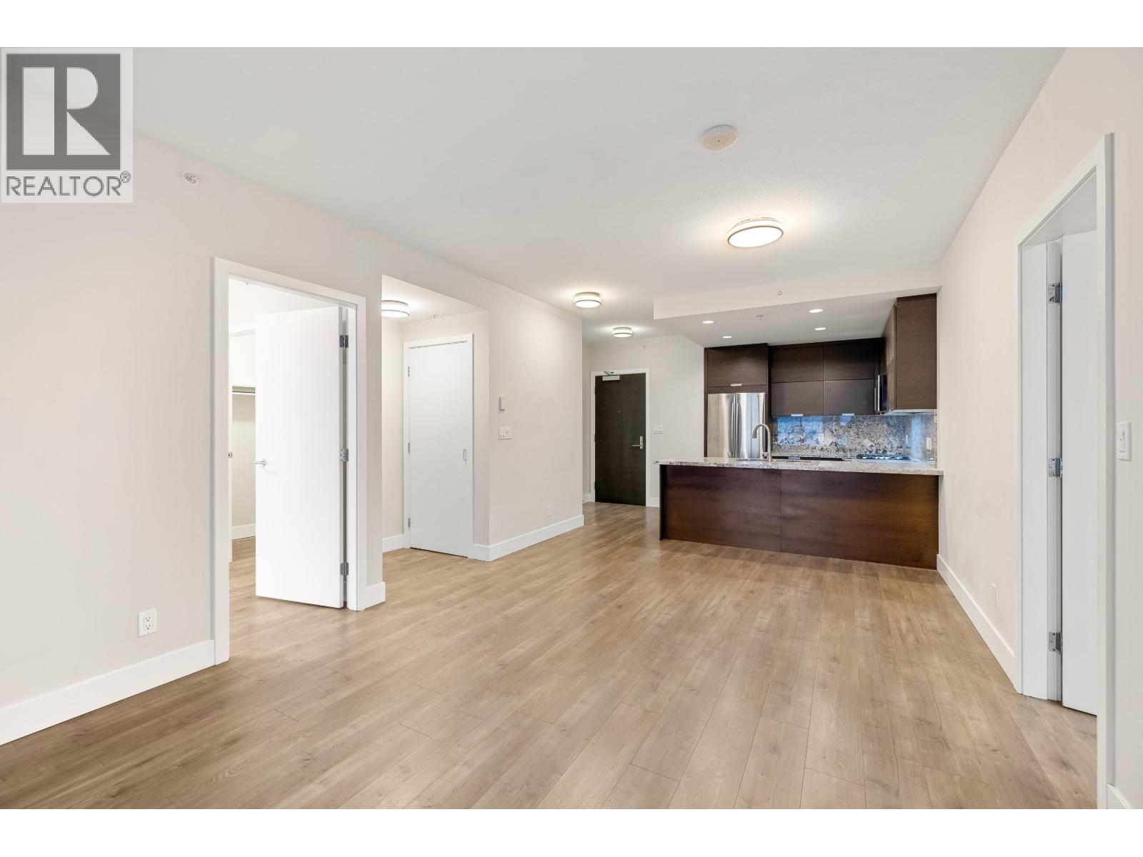 602 2077 Rosser Avenue, Burnaby, British Columbia  V5C 0G6 - Photo 14 - R3074870