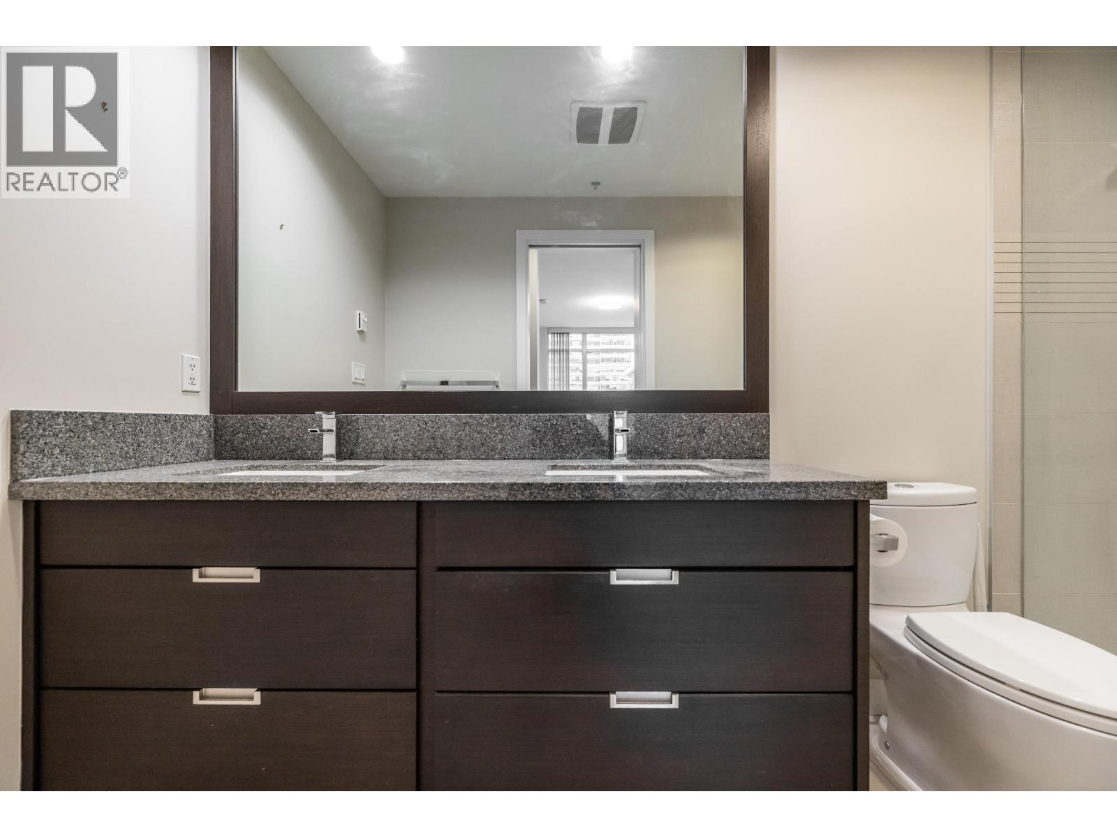 602 2077 Rosser Avenue, Burnaby, British Columbia  V5C 0G6 - Photo 17 - R3074870