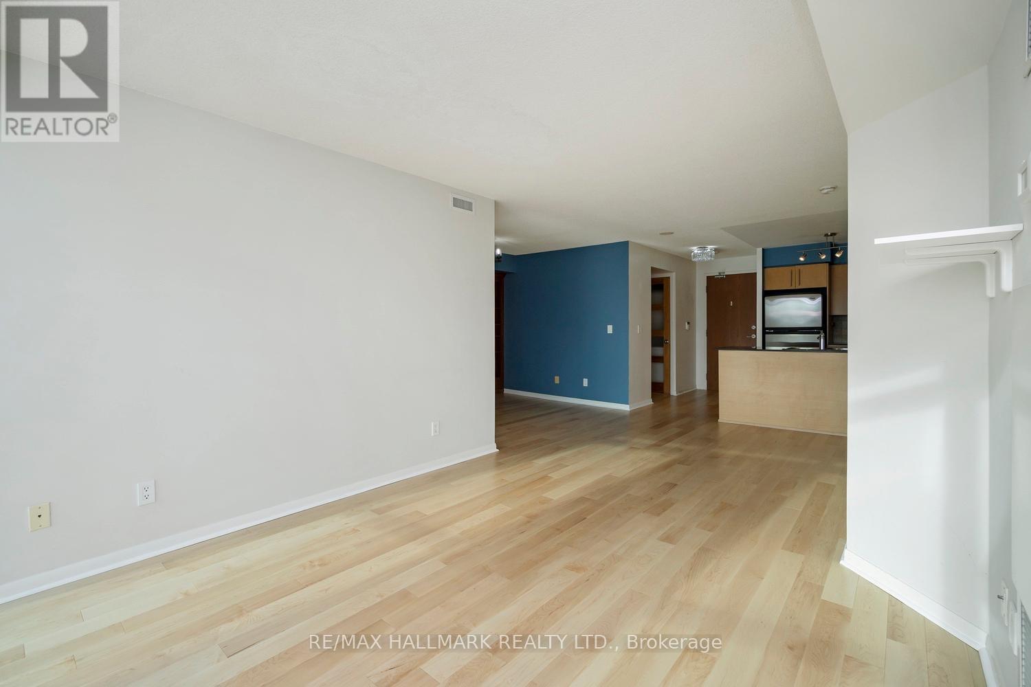 410 - 219 Fort York Boulevard, Toronto, Ontario  M6H 1A5 - Photo 15 - C12515076