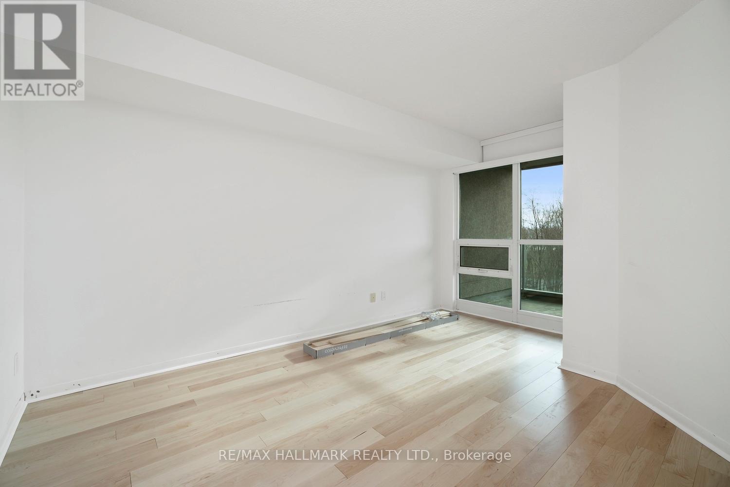 410 - 219 Fort York Boulevard, Toronto, Ontario  M6H 1A5 - Photo 20 - C12515076