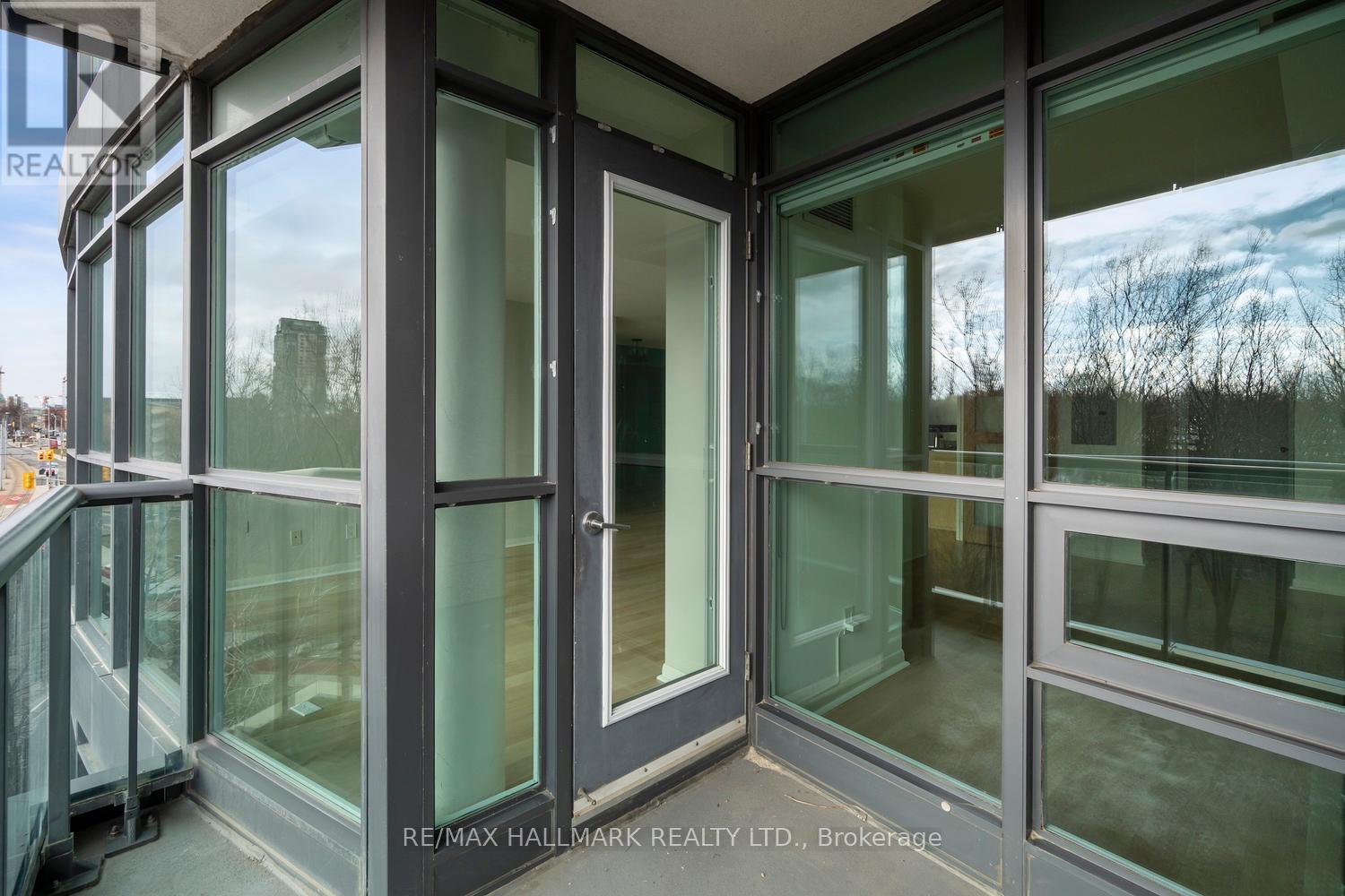 410 - 219 Fort York Boulevard, Toronto, Ontario  M6H 1A5 - Photo 25 - C12515076