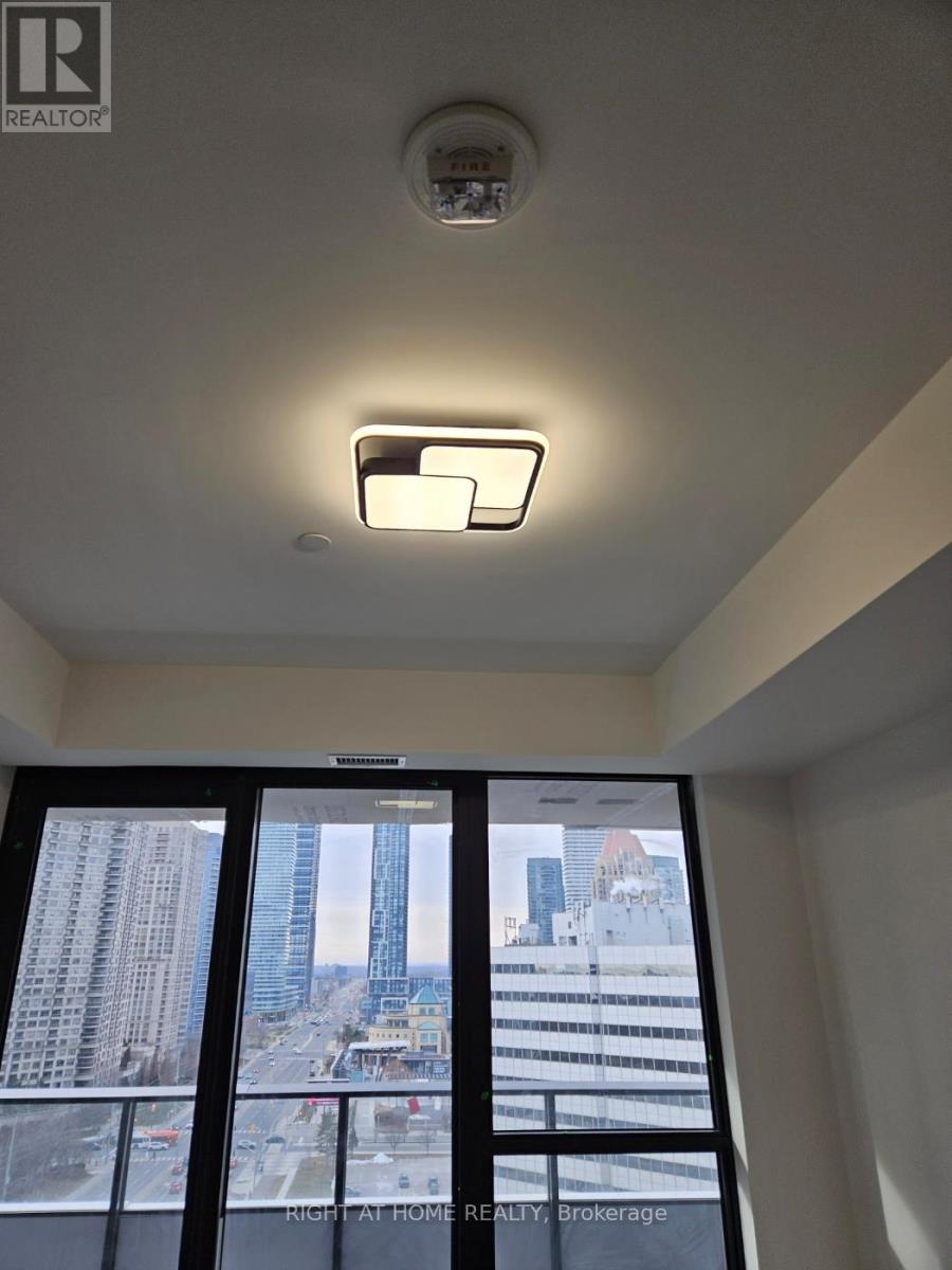 1205 - 4015 The Exchange Street, Mississauga, Ontario  L5B 0N9 - Photo 17 - W12640076