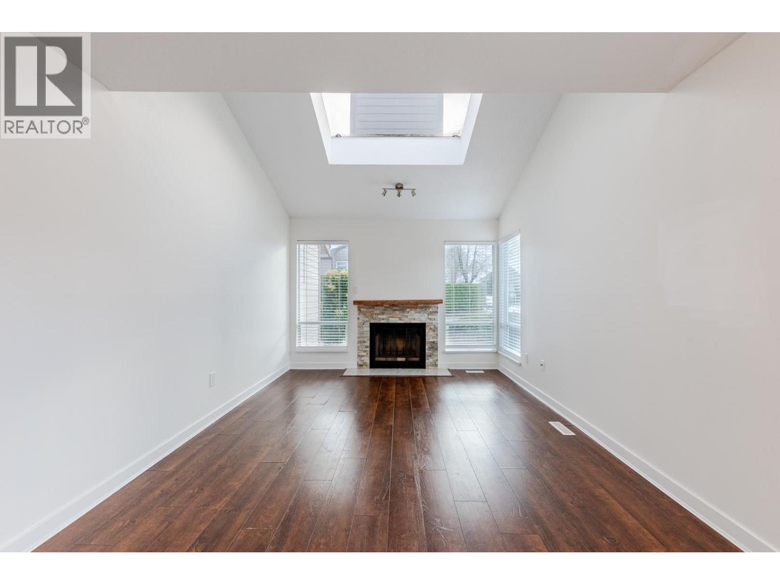 8008 Ash Street, Richmond, British Columbia V6Y 3H8 - Photo 3 - R3074846