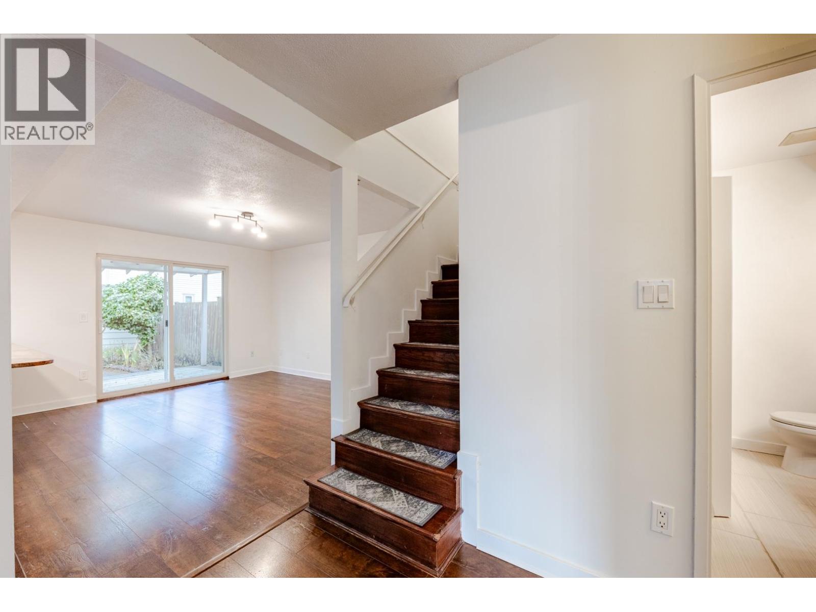 8008 Ash Street, Richmond, British Columbia V6Y 3H8 - Photo 15 - R3074846