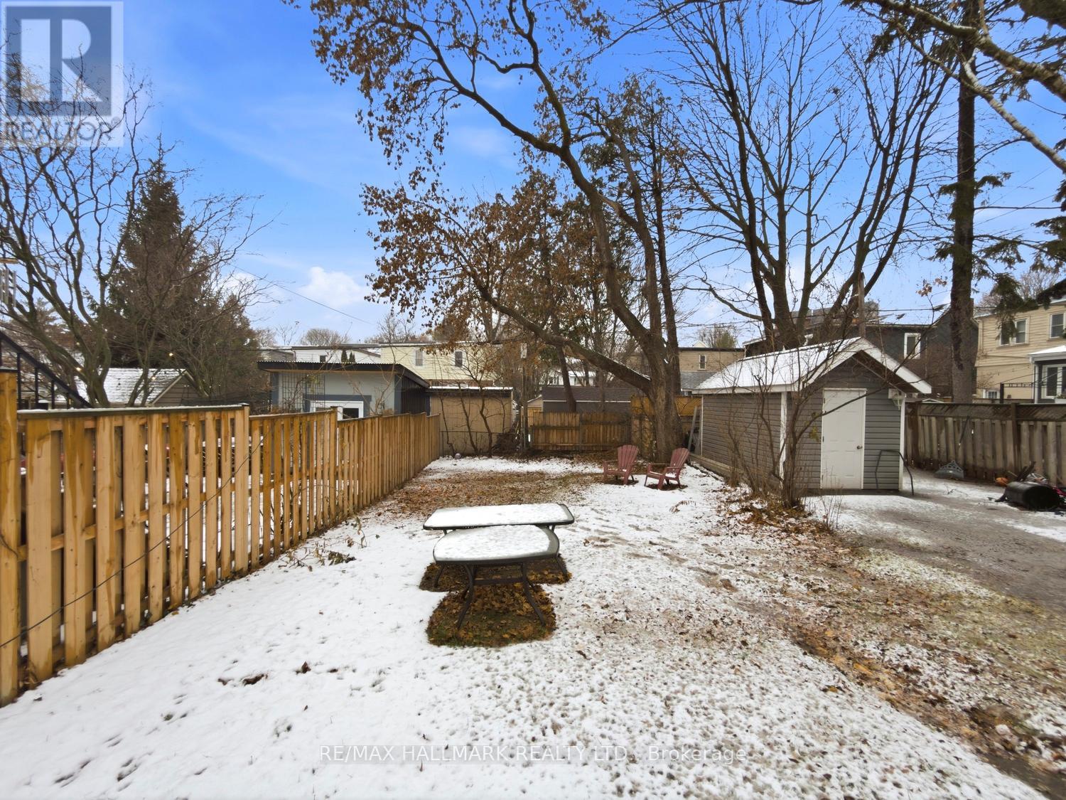 130 Elmer Avenue, Toronto, Ontario  M4L 3R8 - Photo 14 - E12649936