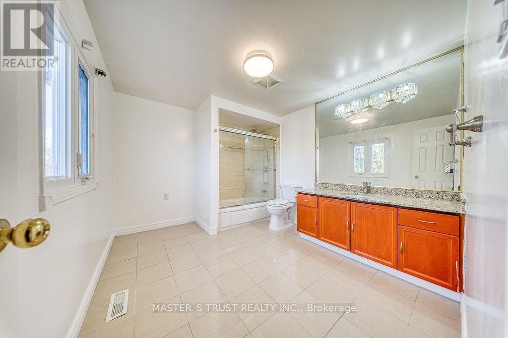 31 Goldhawk Trail, Toronto, Ontario  M1V 3R4 - Photo 23 - E12596436