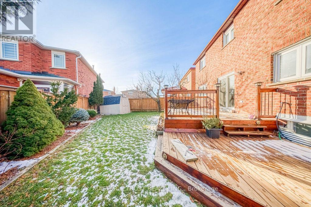 31 Goldhawk Trail, Toronto, Ontario  M1V 3R4 - Photo 42 - E12596436