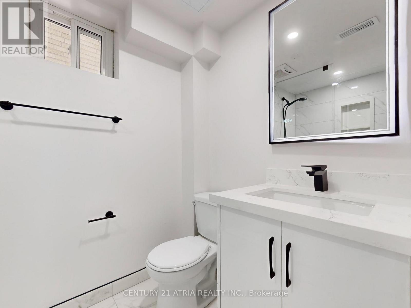 Lower B - 57 Saddle Ridge Drive, Toronto, Ontario  M4A 1Z6 - Photo 7 - C12648500