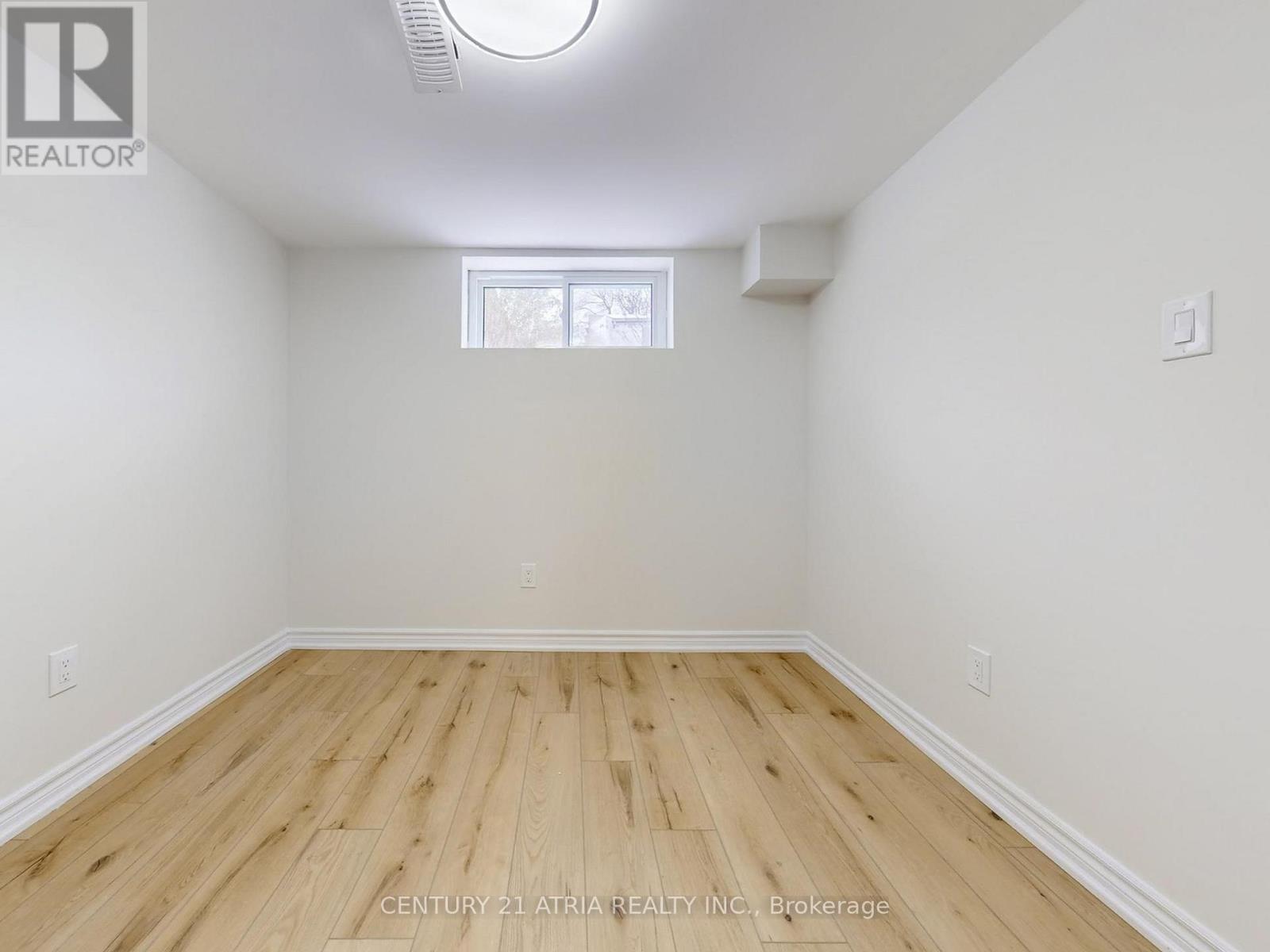 Lower B - 57 Saddle Ridge Drive, Toronto, Ontario  M4A 1Z6 - Photo 6 - C12648500