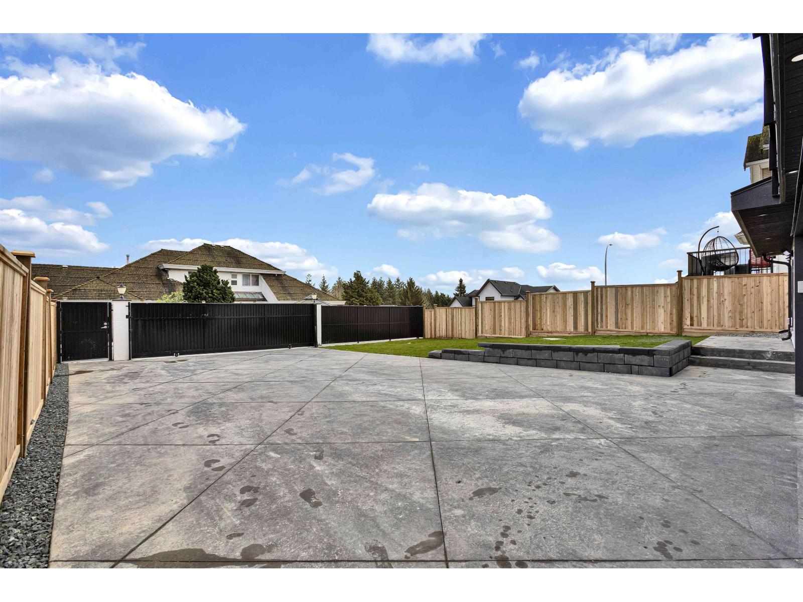 5712 144 Street, Surrey, British Columbia  V3X 1A7 - Photo 5 - R3074913