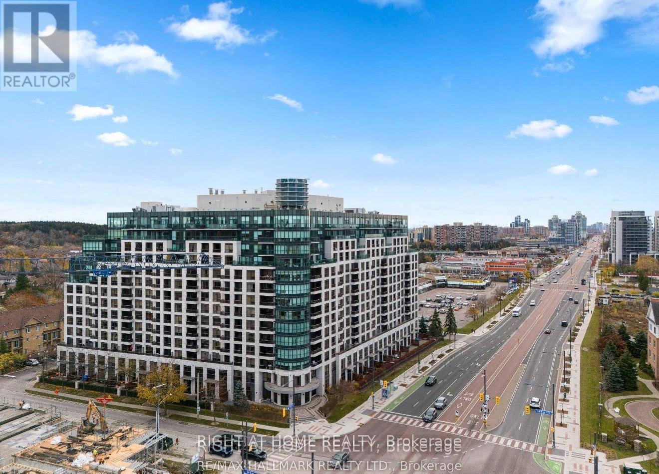 926 - 18 Harding Boulevard, Richmond Hill, Ontario  L4C 0T3 - Photo 2 - N12649950