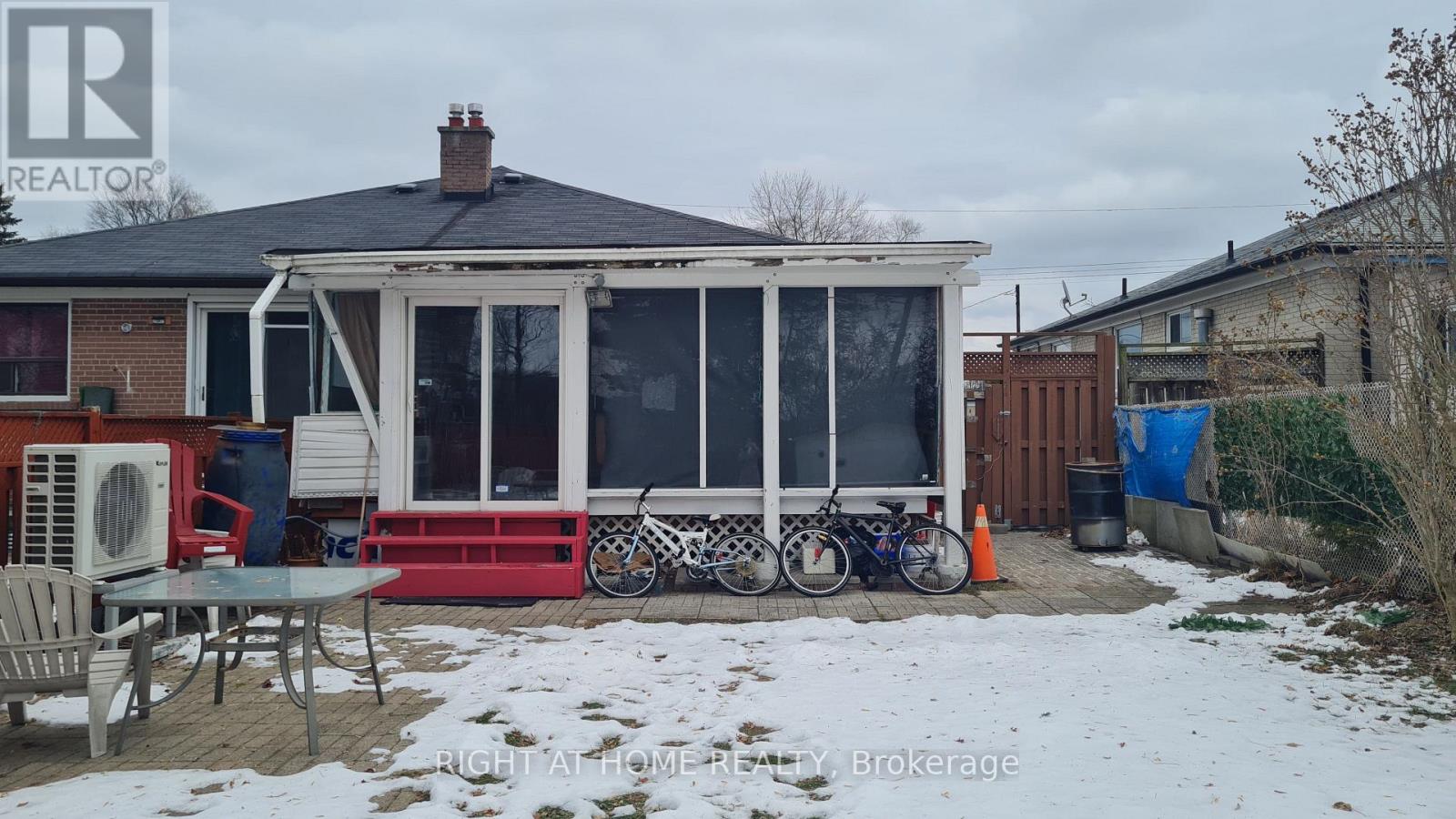 124 Overture Road, Toronto, Ontario  M1E 2W4 - Photo 47 - E12649860