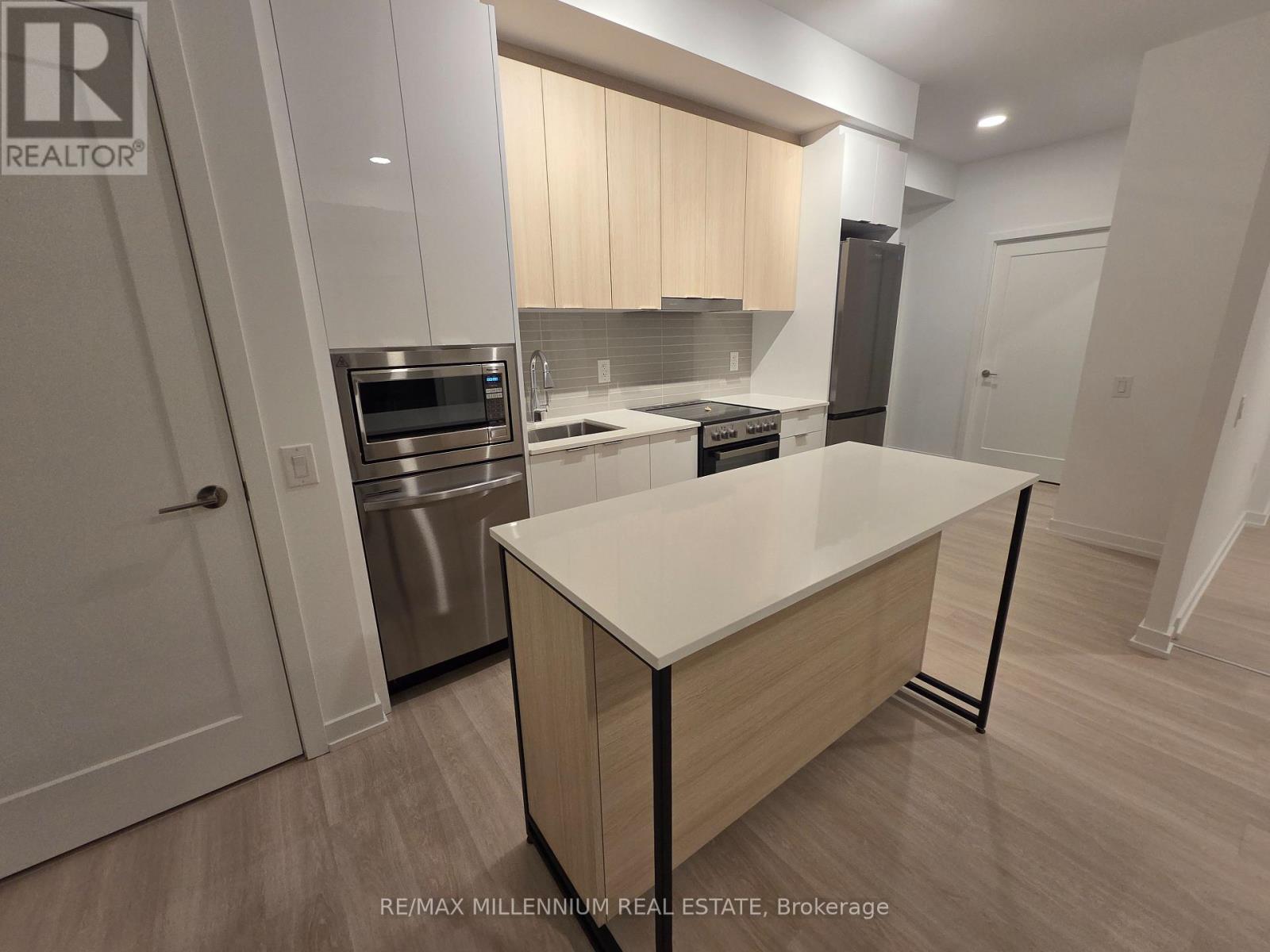 A306 - 9763 Markham Road, Markham, Ontario  L6E 0W4 - Photo 5 - N12568456