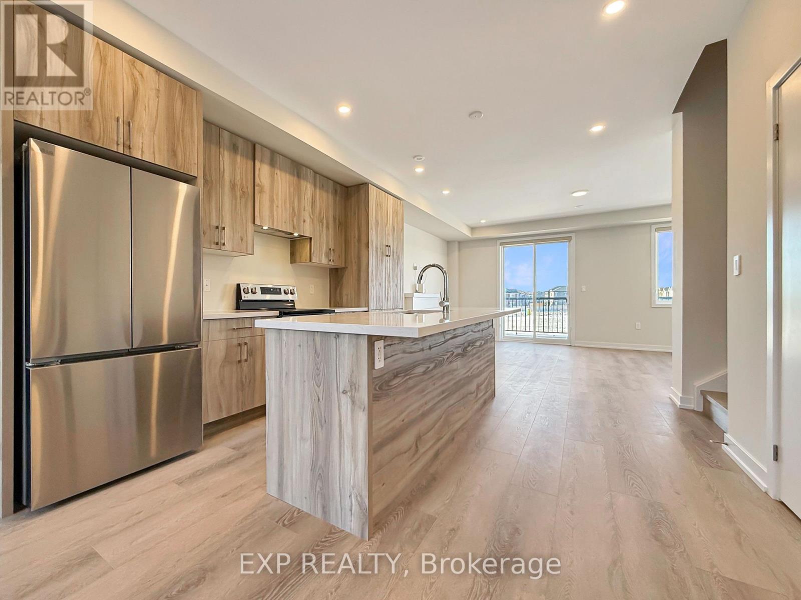 10 HONEY MILK LANE, Richmond Hill, Ontario