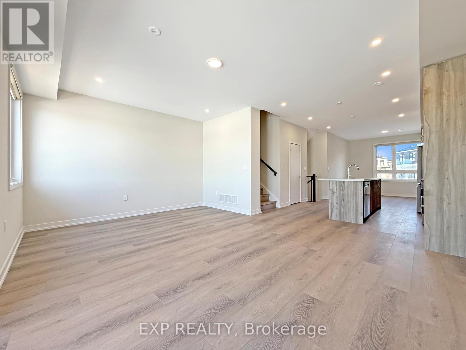 10 Honey Milk Lane, Richmond Hill, Ontario  L4B 0J7 - Photo 22 - N12649968