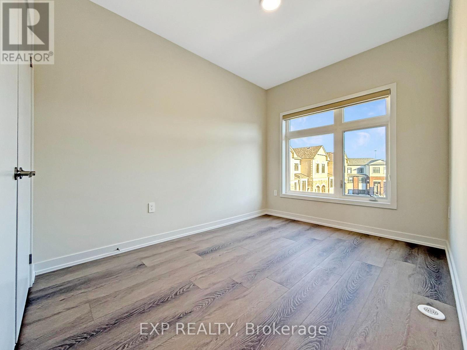 10 Honey Milk Lane, Richmond Hill, Ontario  L4B 0J7 - Photo 25 - N12649968