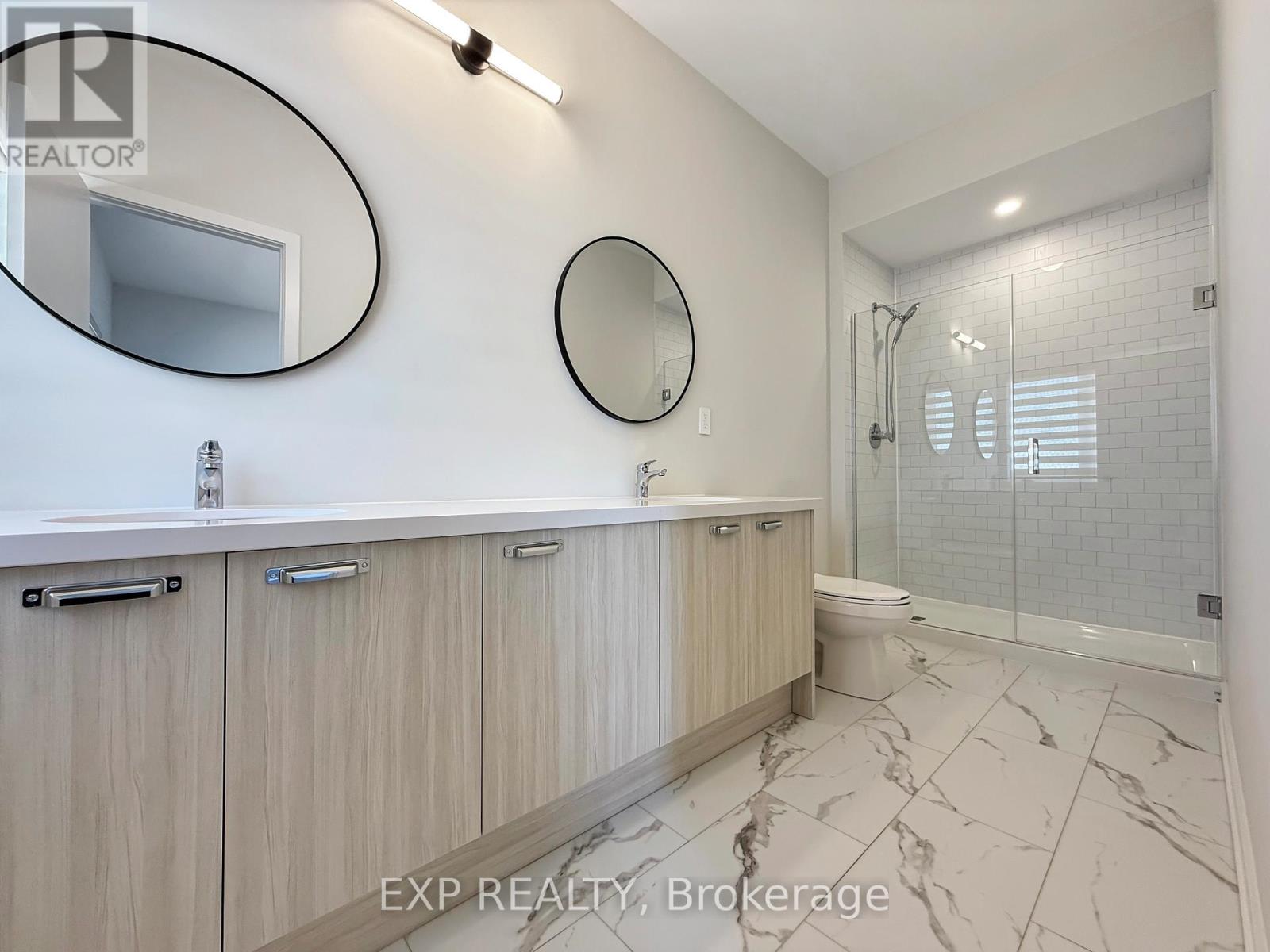 10 Honey Milk Lane, Richmond Hill, Ontario  L4B 0J7 - Photo 41 - N12649968