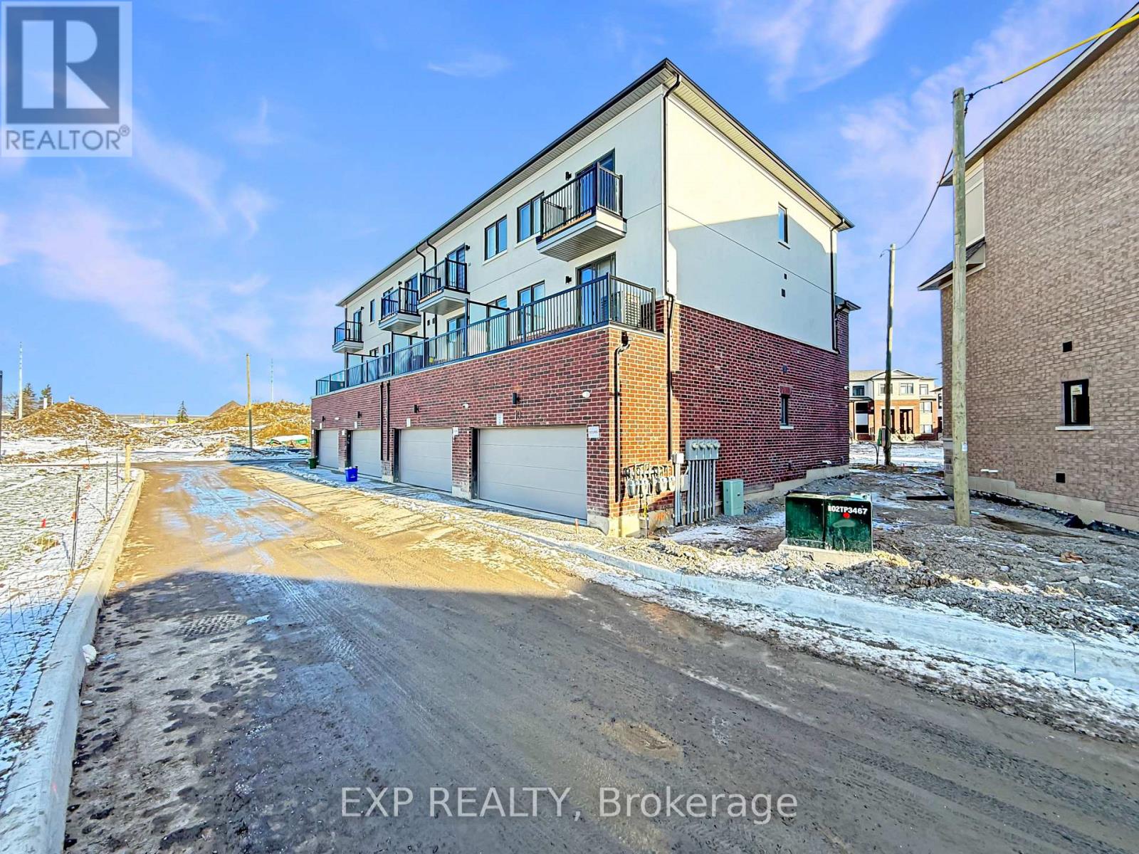 10 Honey Milk Lane, Richmond Hill, Ontario  L4B 0J7 - Photo 47 - N12649968